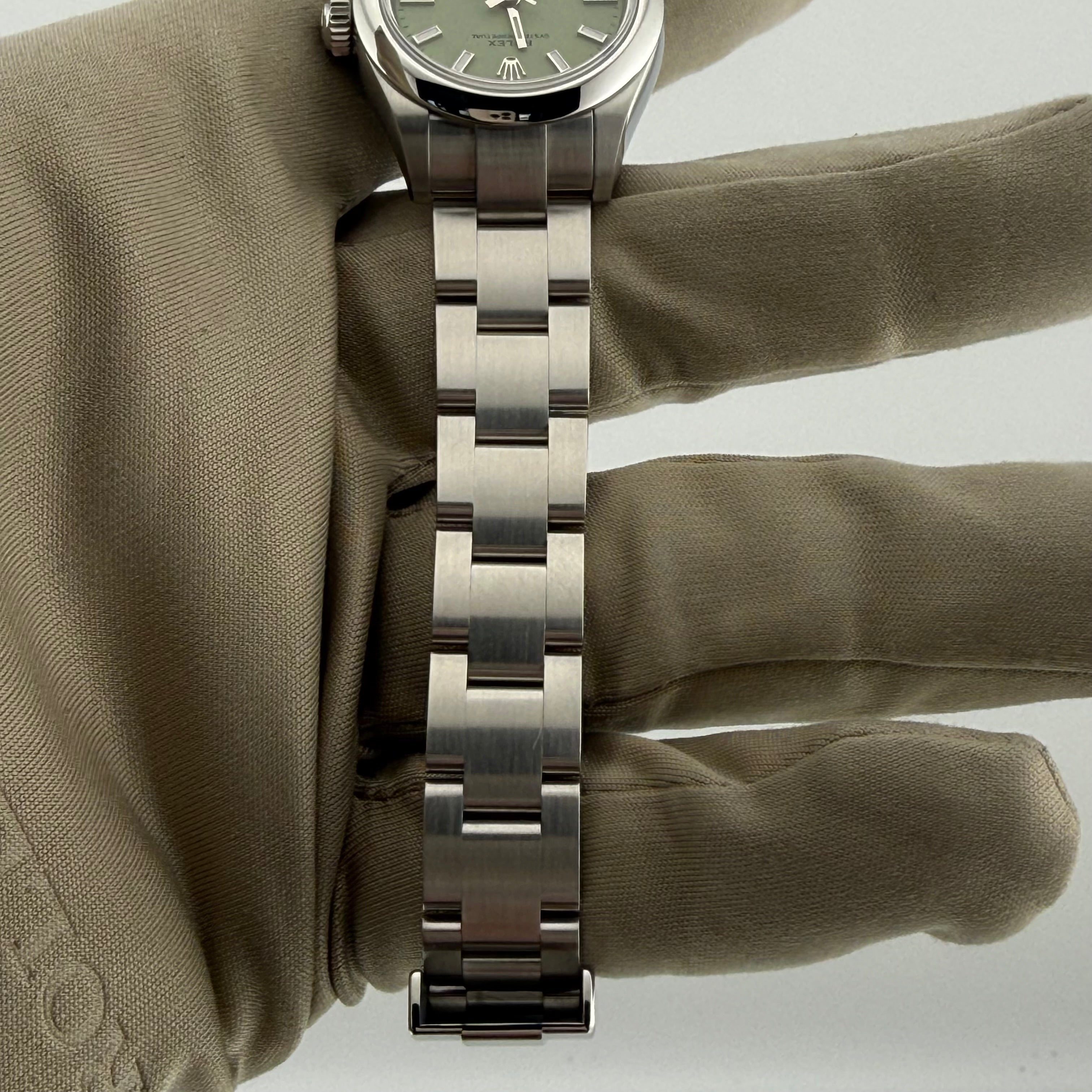 Rolex Oyster Perpetual 28 Pistachio Dial 276200