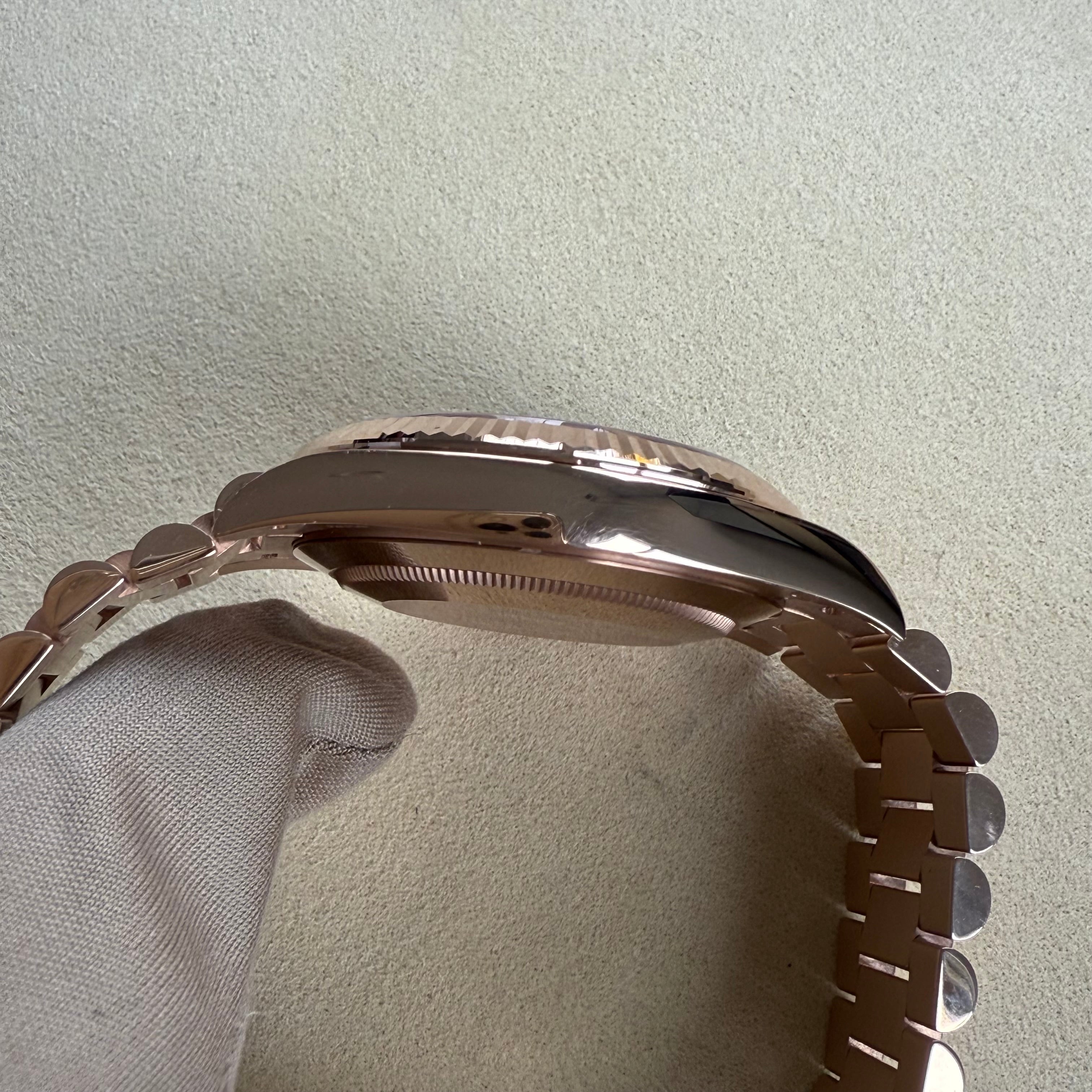 Rolex Day-Date 40 Olive Green Roman Dial 228235