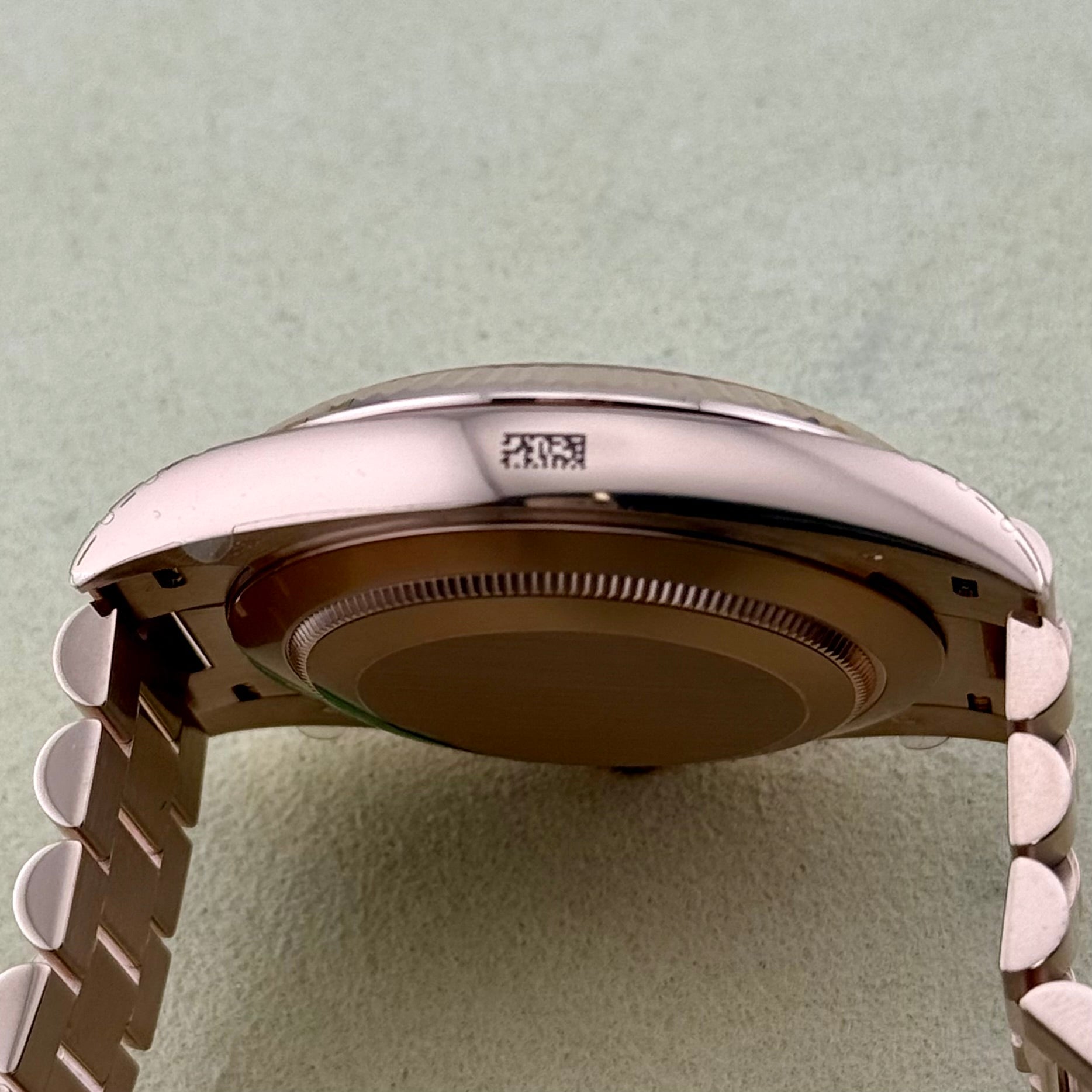 Rolex Day-Date 40 Olive Green Roman Dial 228235