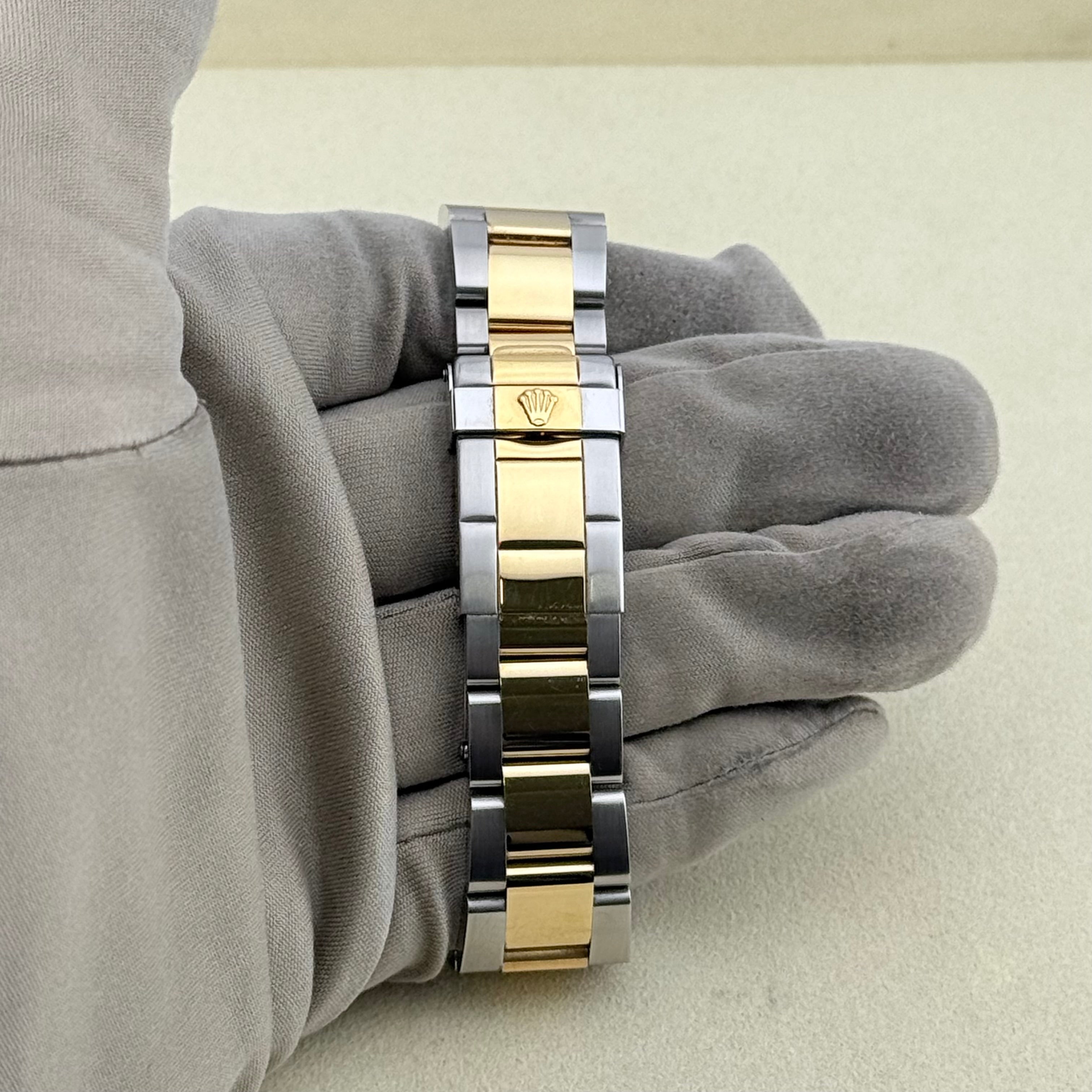 Rolex Yacht-Master Blue Dial 16623