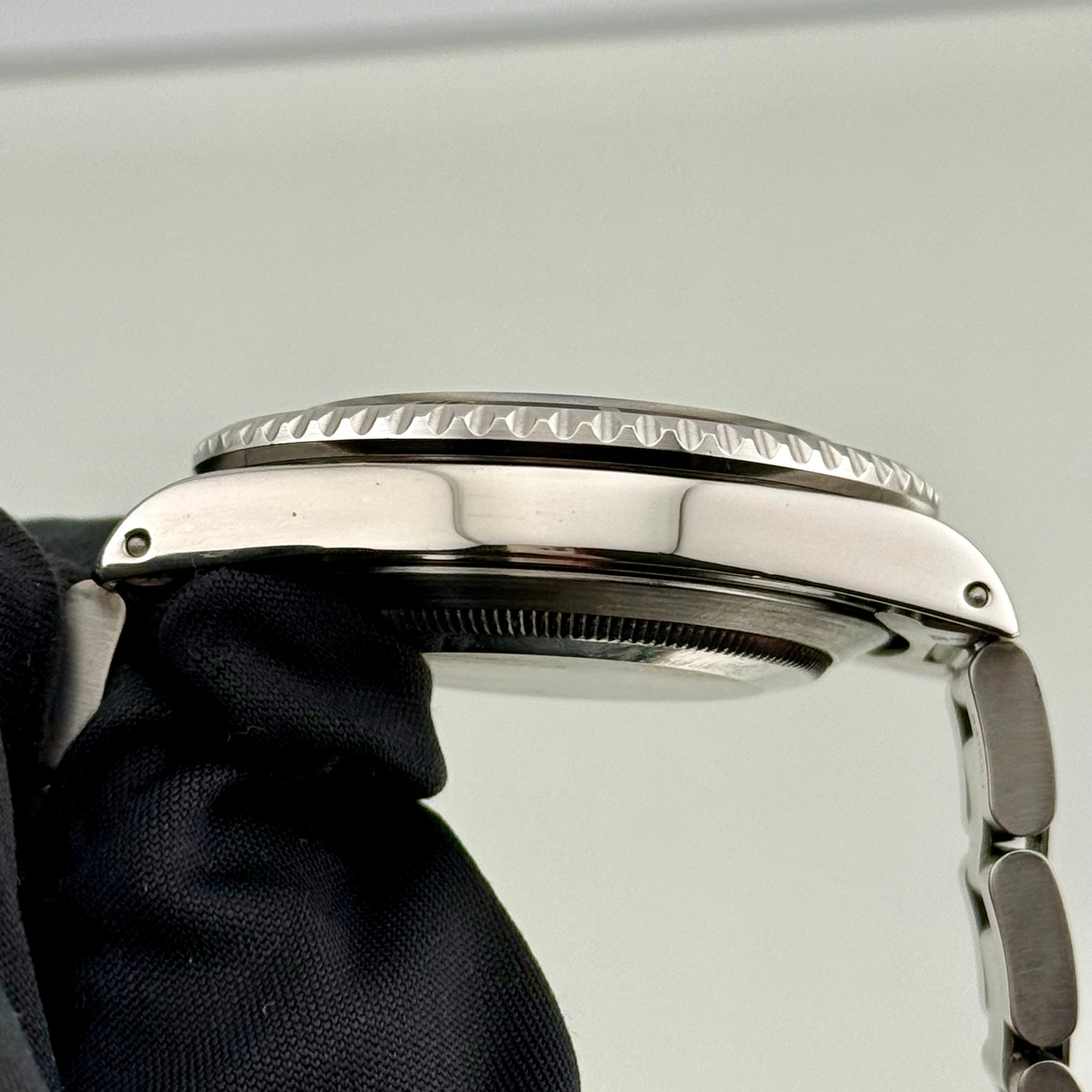 Rolex Submariner Black Dial 16610