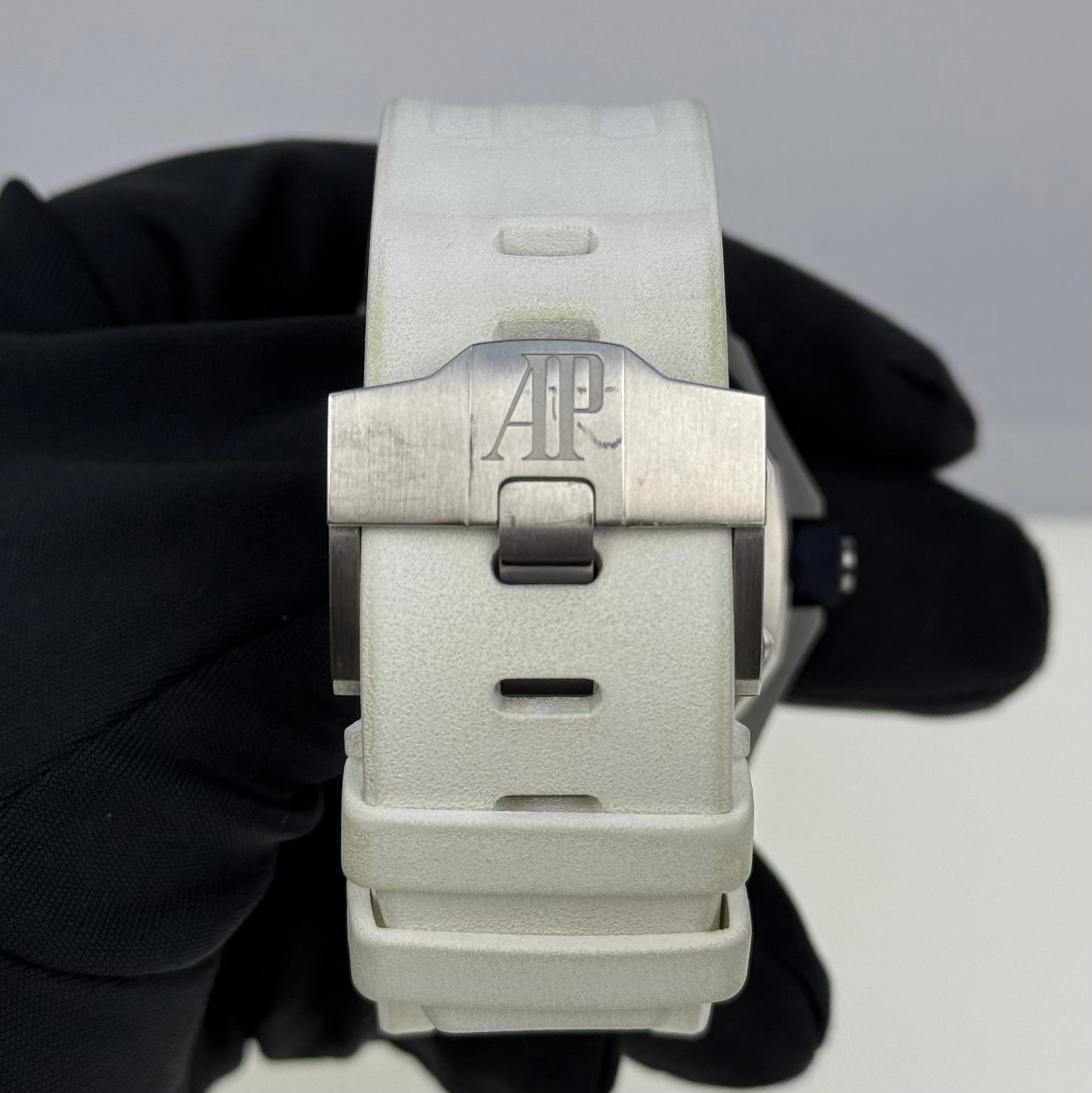 Audemars Piguet Royal Oak Offshore Diver White Dial 15710ST.OO.A010CA.01