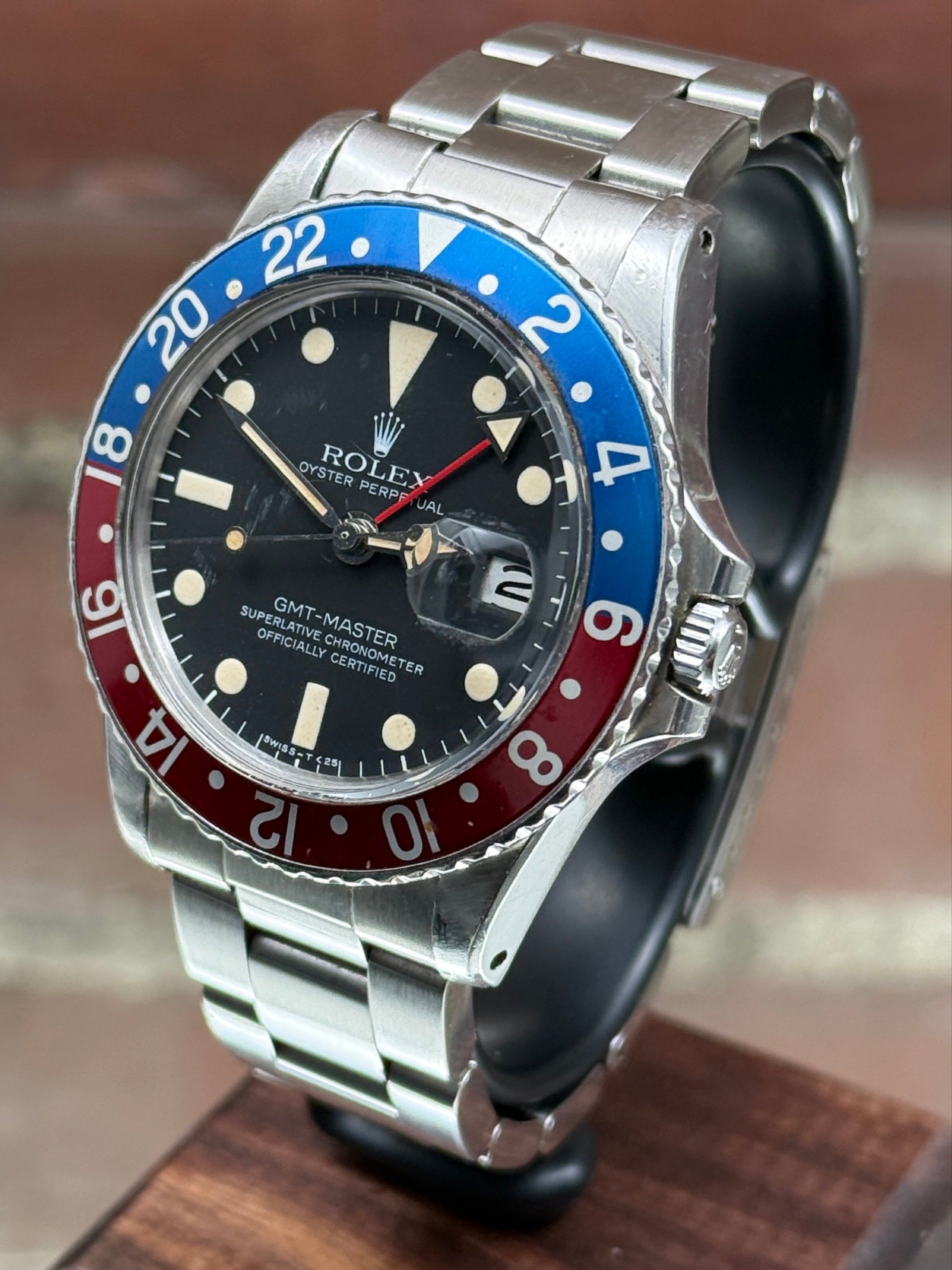 Pre-owned Rolex GMT-Master 1675 | Steel Black