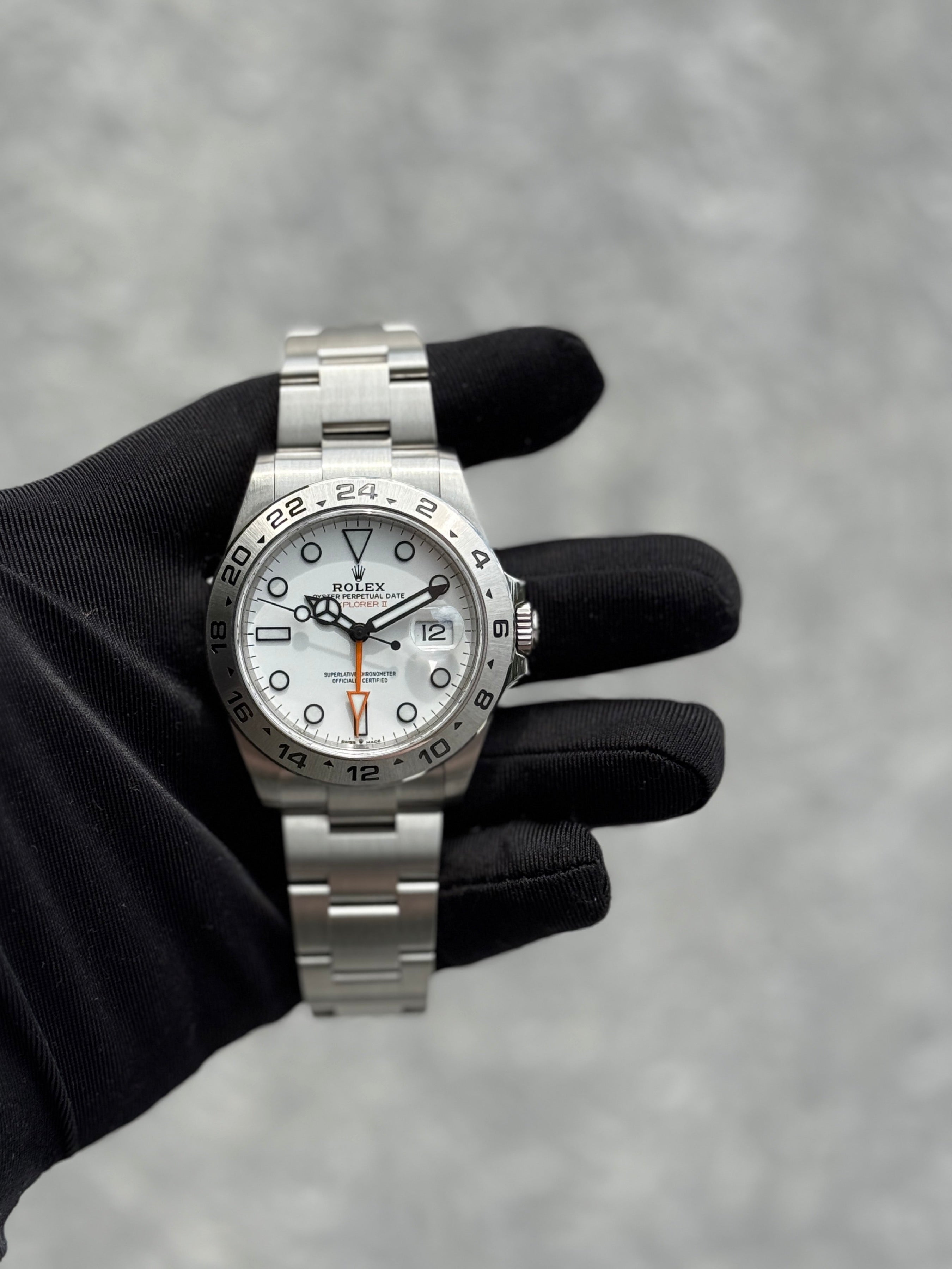 Pre-owned Rolex Explorer II 226570 | Steel White