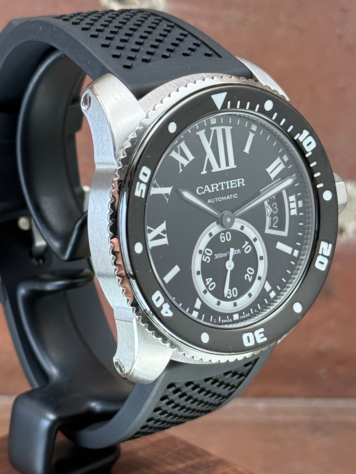 Pre-owned Cartier Calibre De Cartier Diver W7100056 | Steel Black