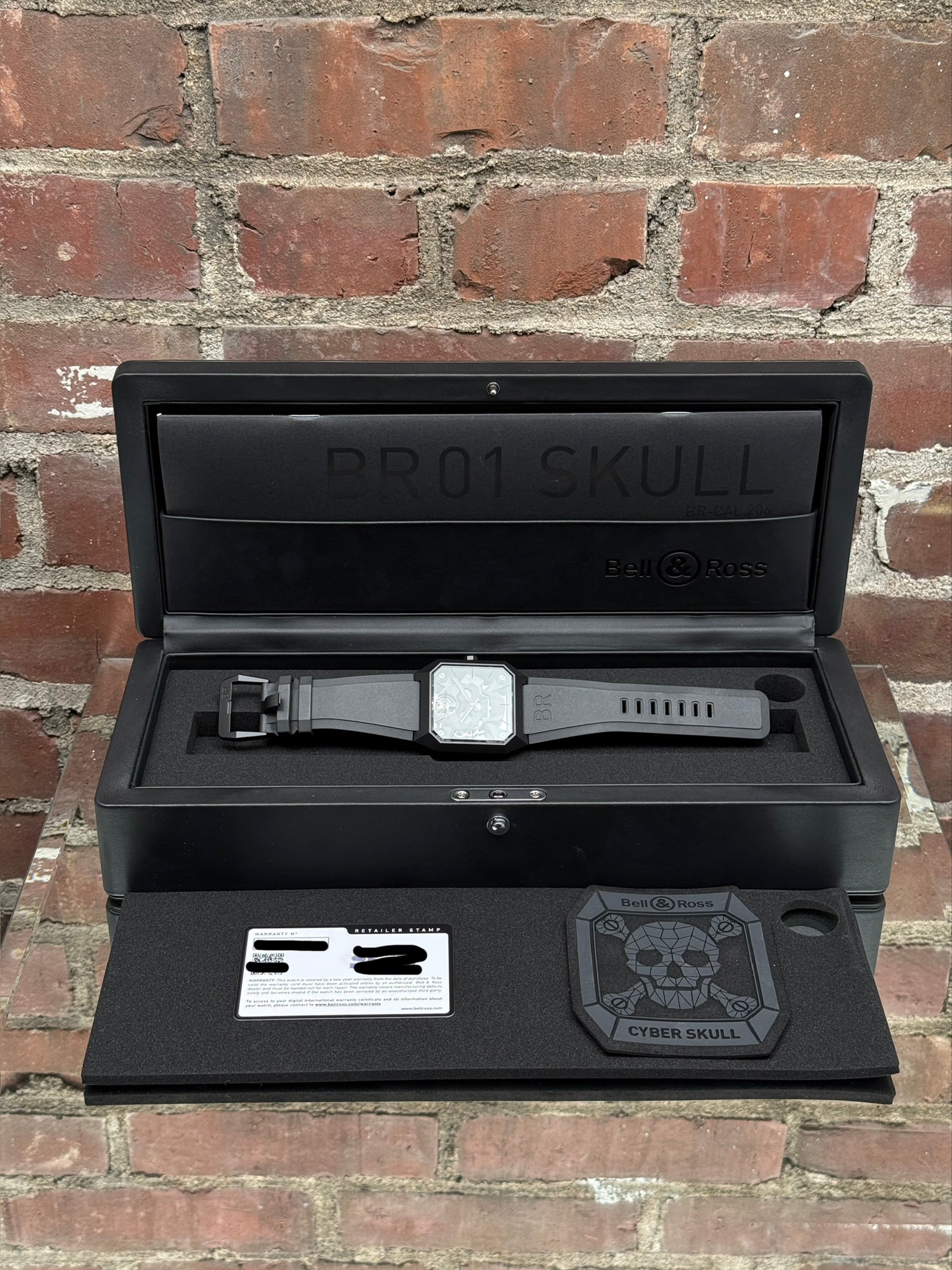 Bell & Ross BR 01