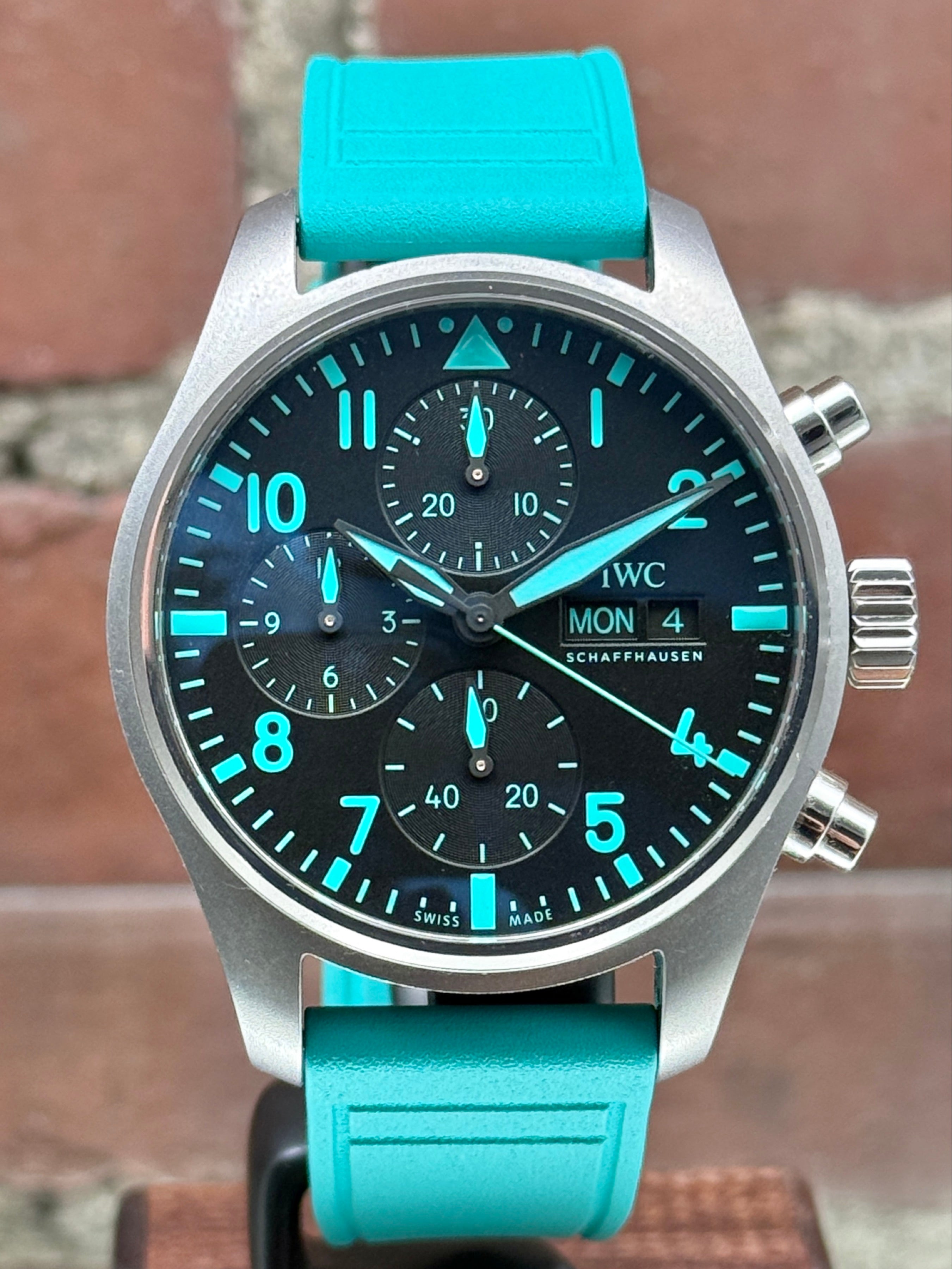 Pre-owned IWC Pilot Chronograph IW388108 | titanium black