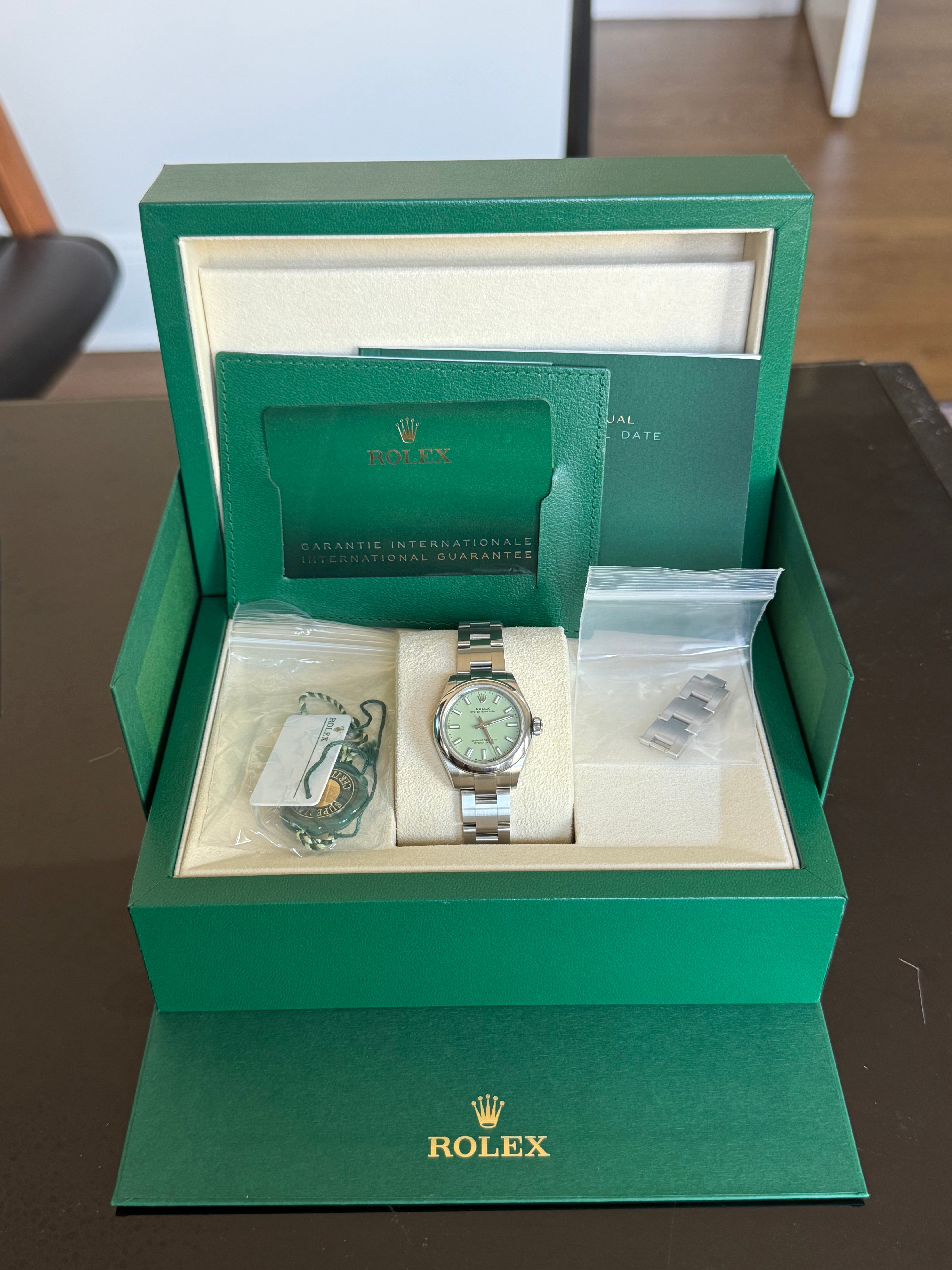 Rolex Oyster Perpetual 28 Pistachio Dial 276200