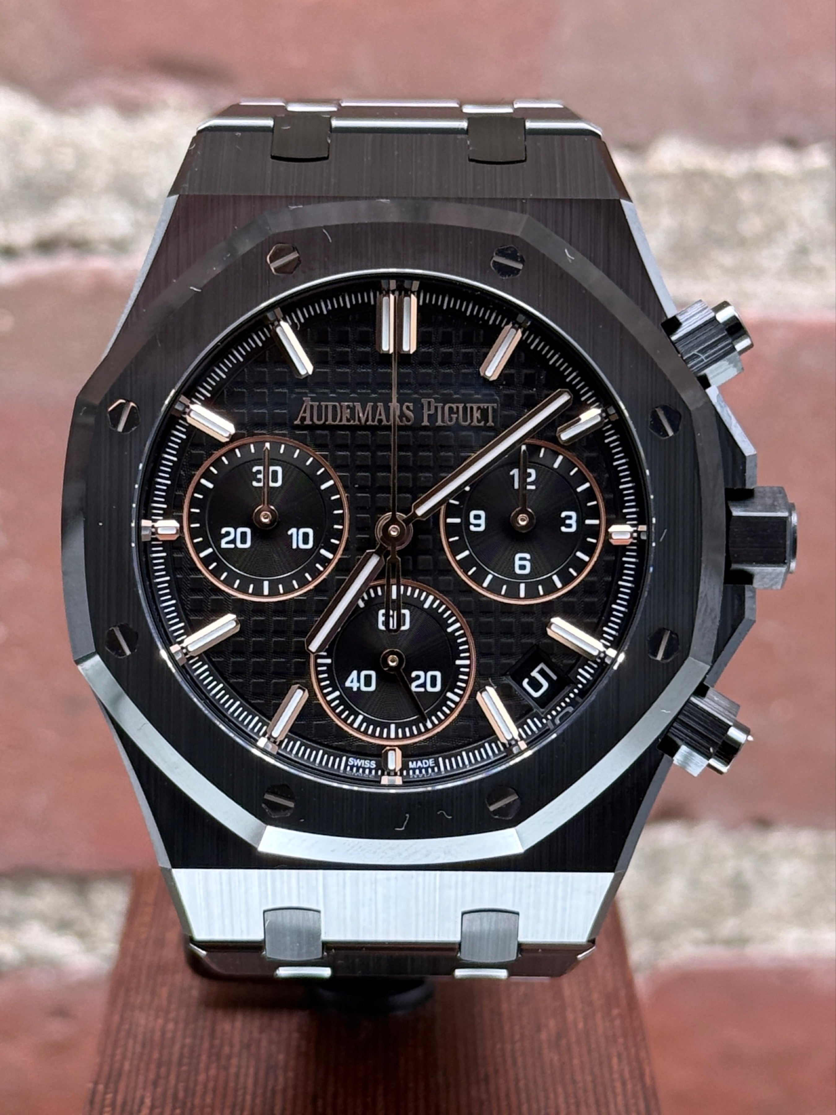 Brand new Audemars Piguet Royal Oak Chronograph 26240CE.OO.1225CE.02 | ceramic black