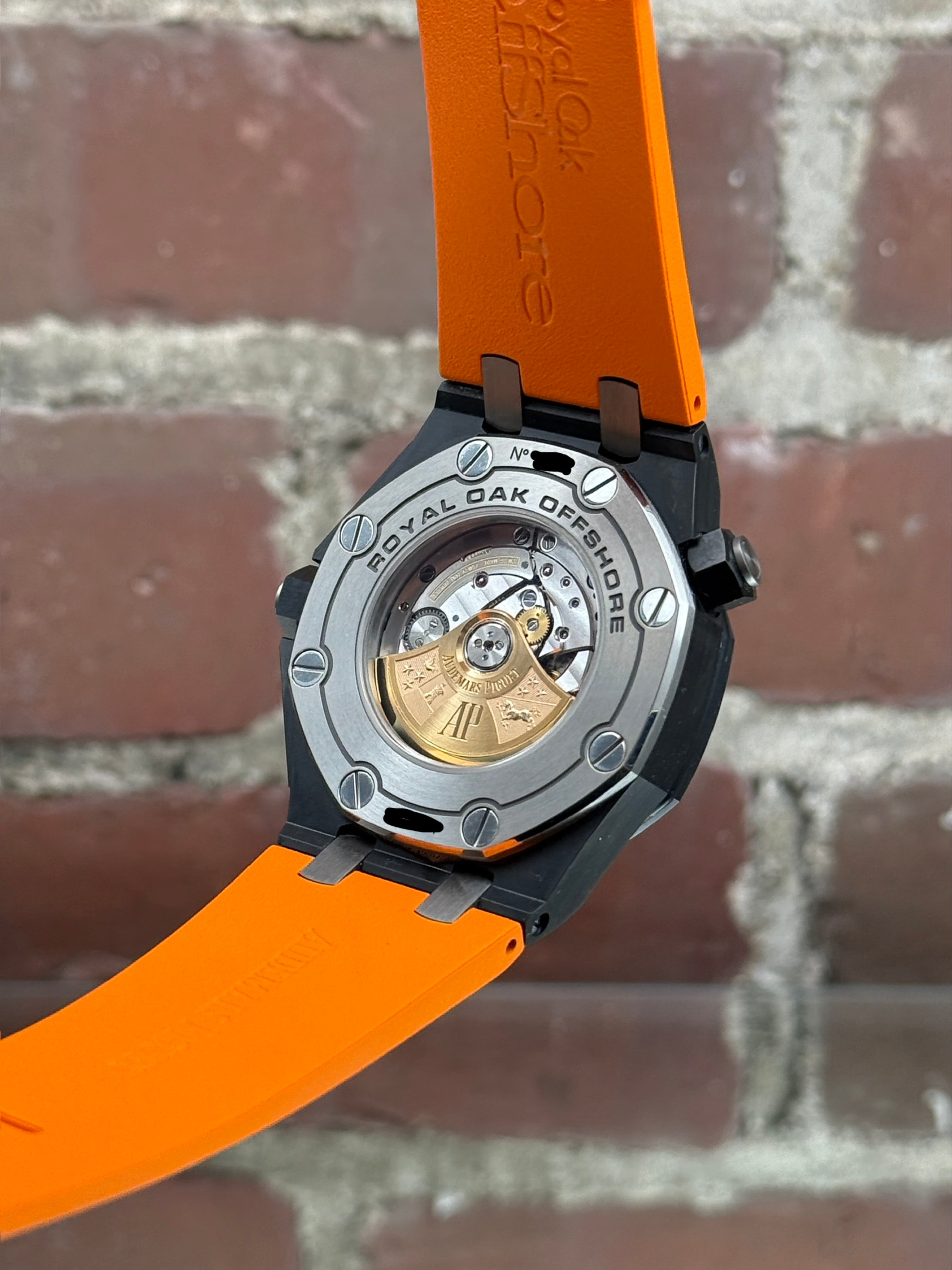 Pre-owned Audemars Piguet Royal Oak Offshore Diver 15707CE.OO.A002CA.01 | Ceramic Black