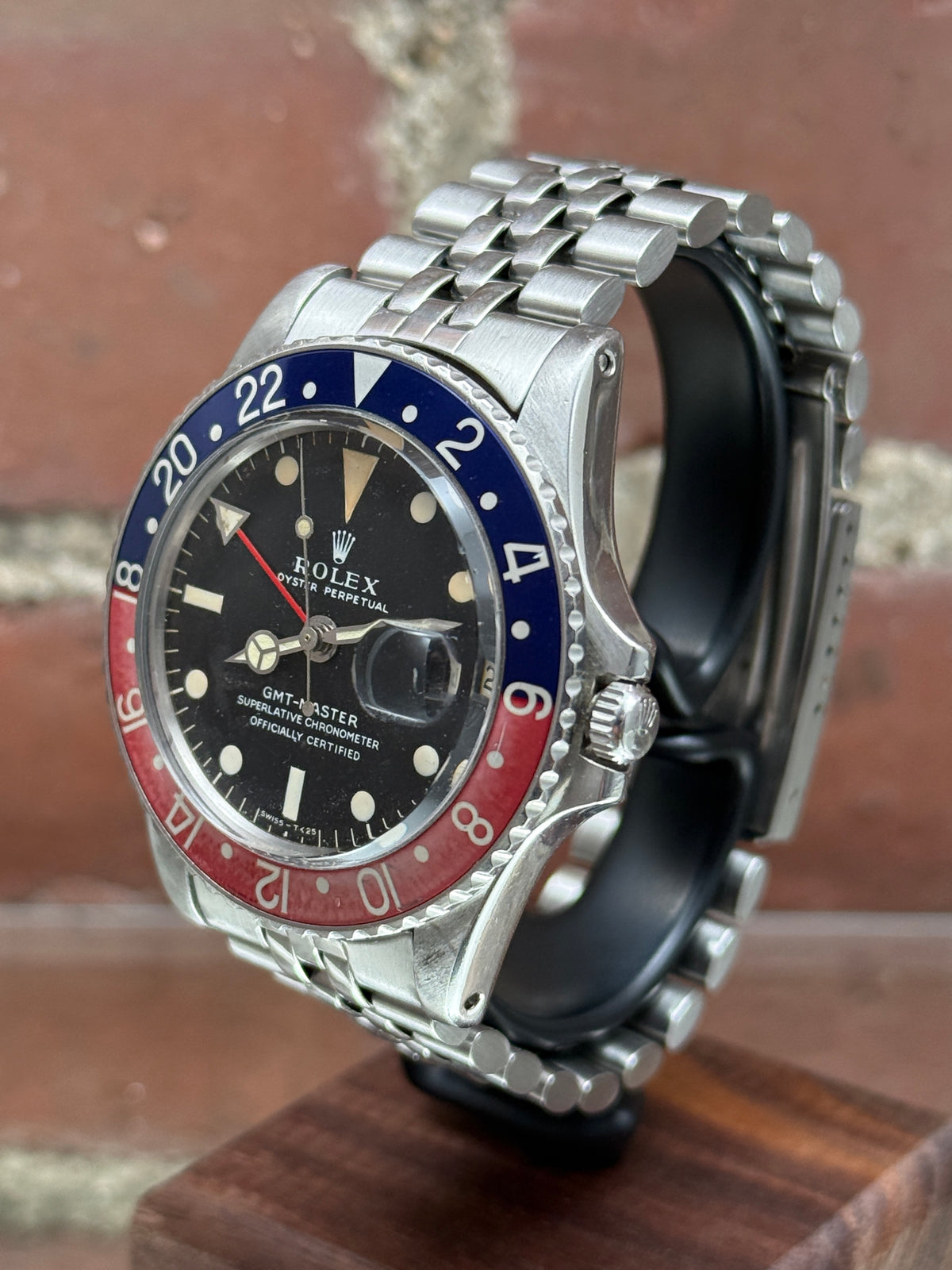 Pre-owned Rolex GMT-Master "Pepsi" 1675  | Steel Black