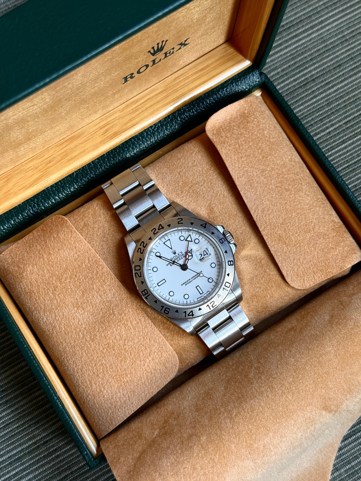 Mint Rolex Explorer II 16570 | Steel White