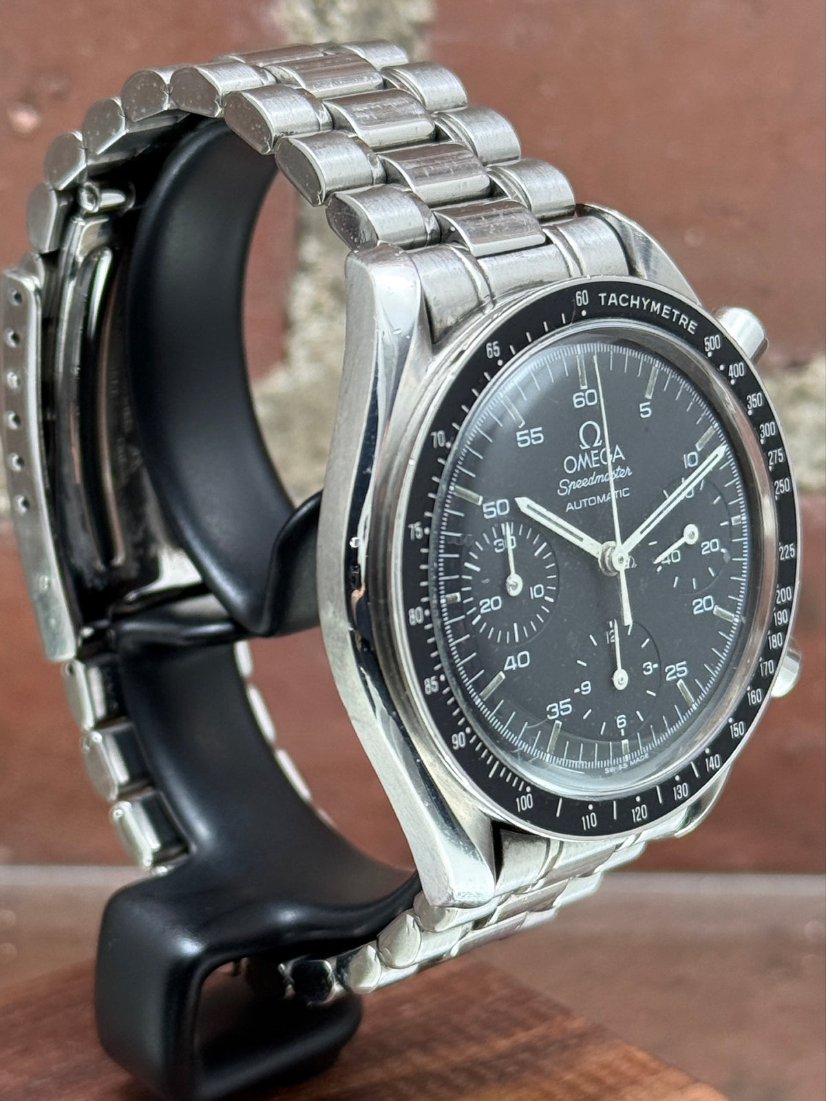Pre-owned Omega Speedmaster Reduced 3510.50.00 | Steel Black