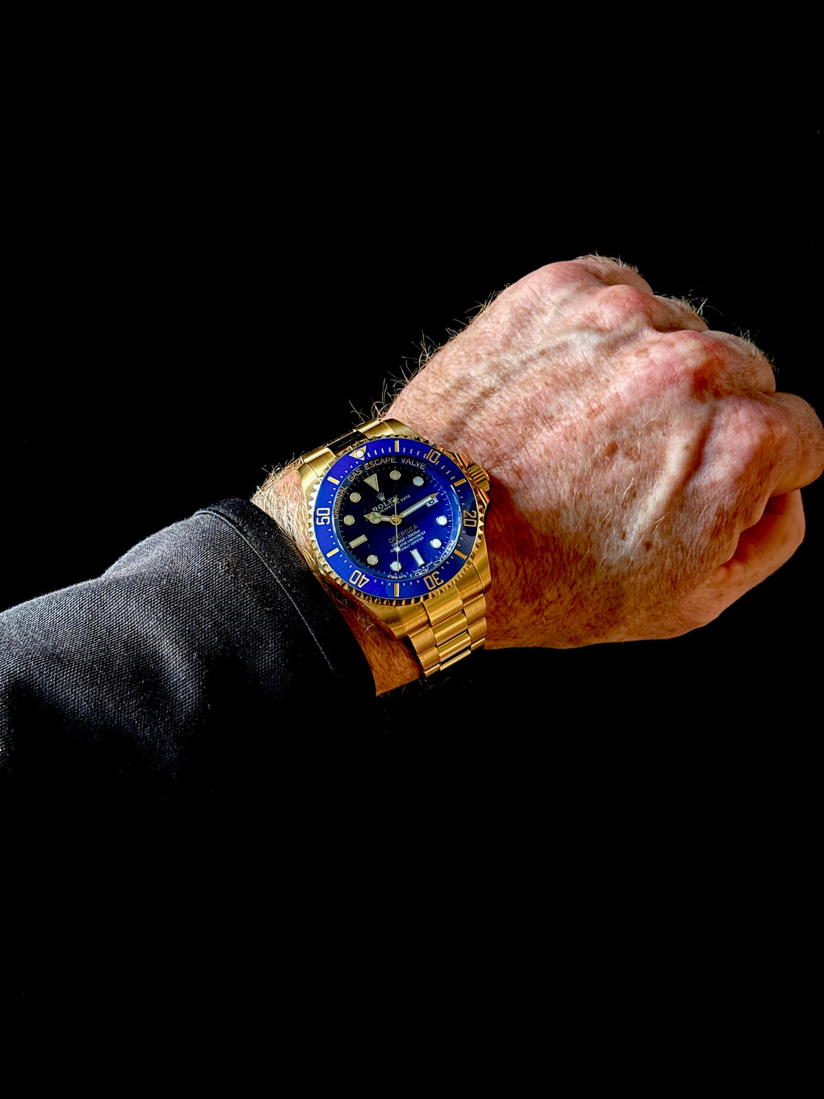 Pre-owned Rolex Deepsea 136668LB | Yellow gold Blue
