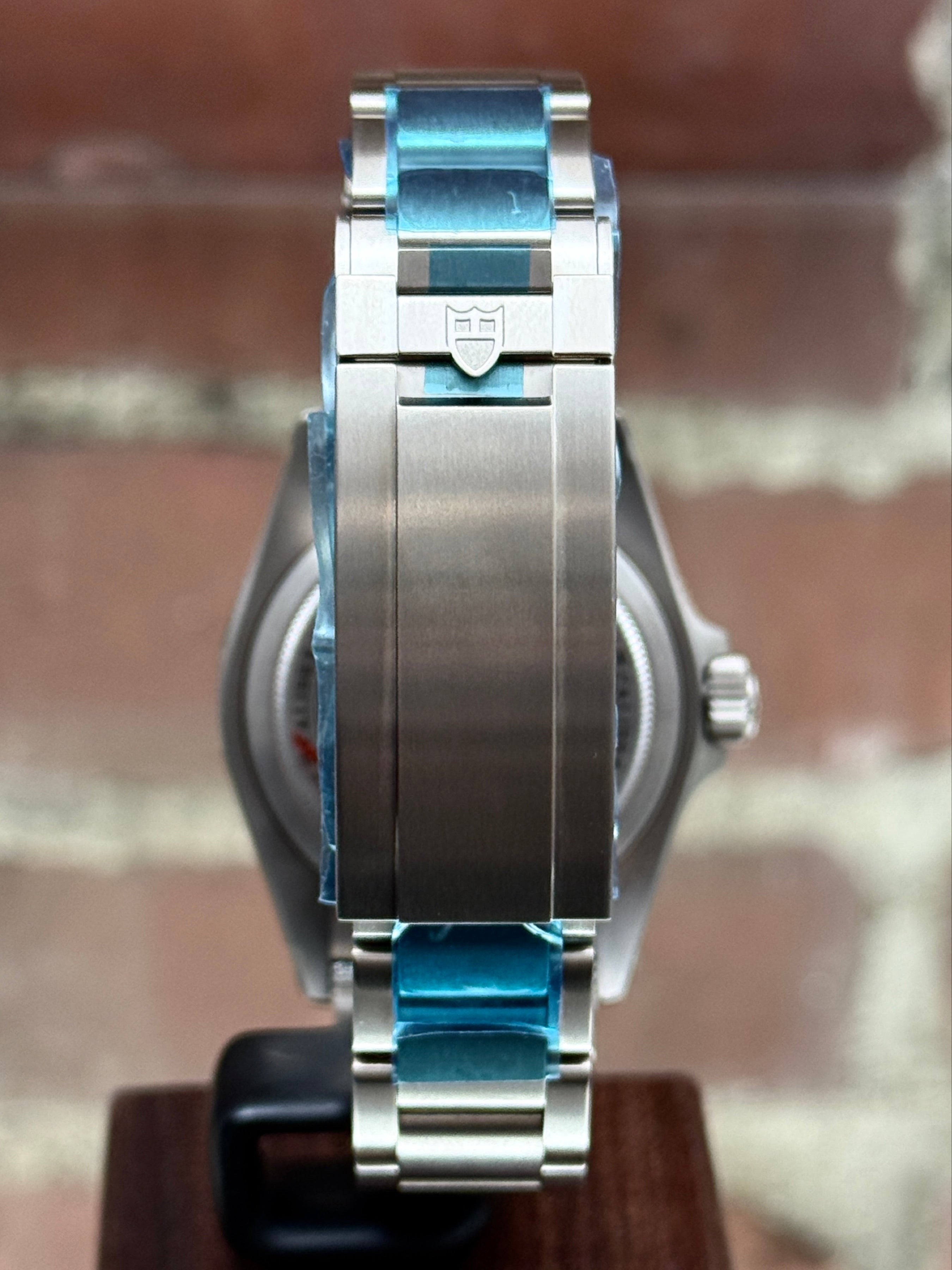 Tudor Pelagos (Google Dino)
