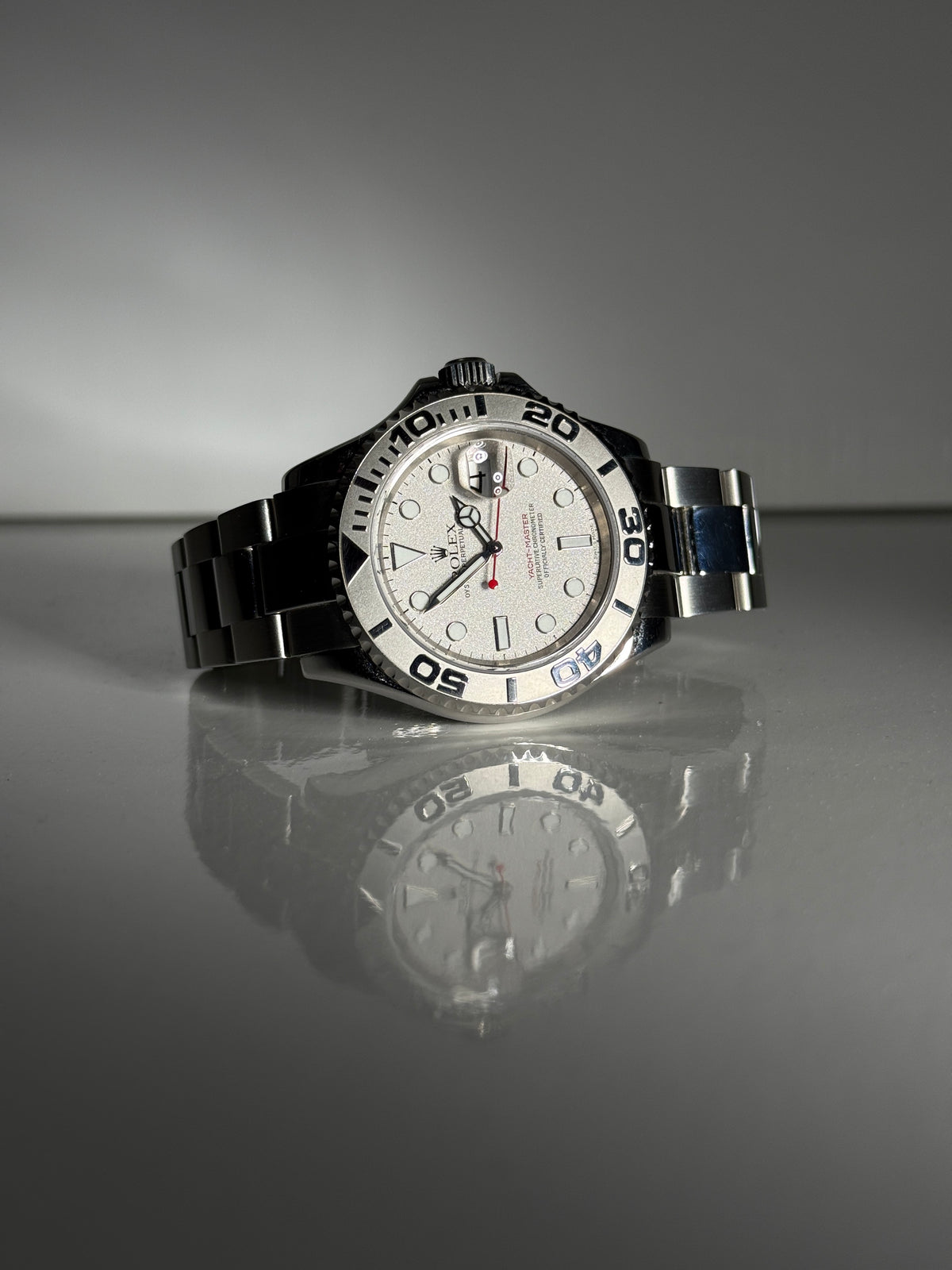 Pre-owned Rolex Yacht-Master 40 116622 | Steel Silver