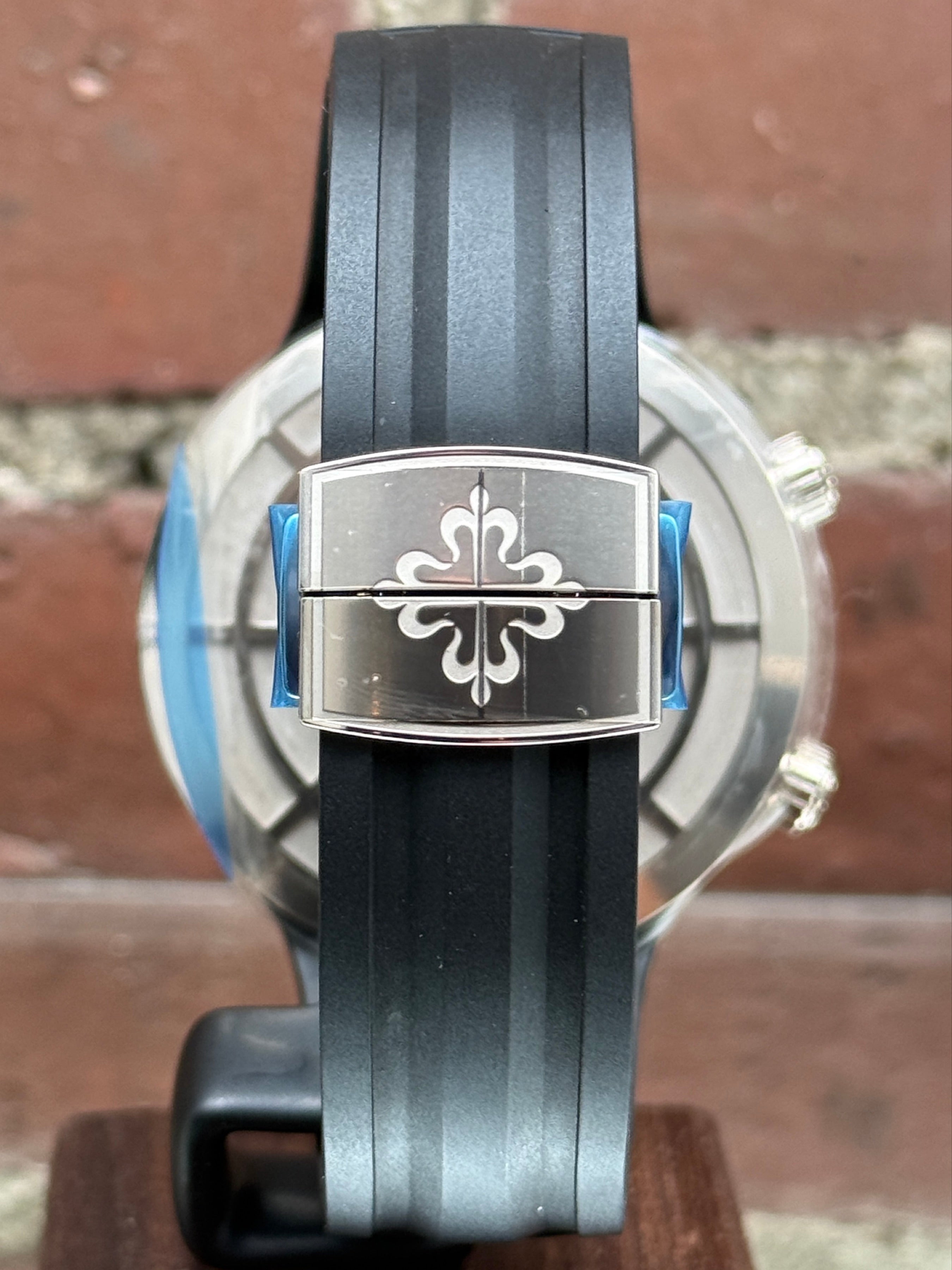 Brand new Patek Philippe 6105G 6105 | N/A N/A