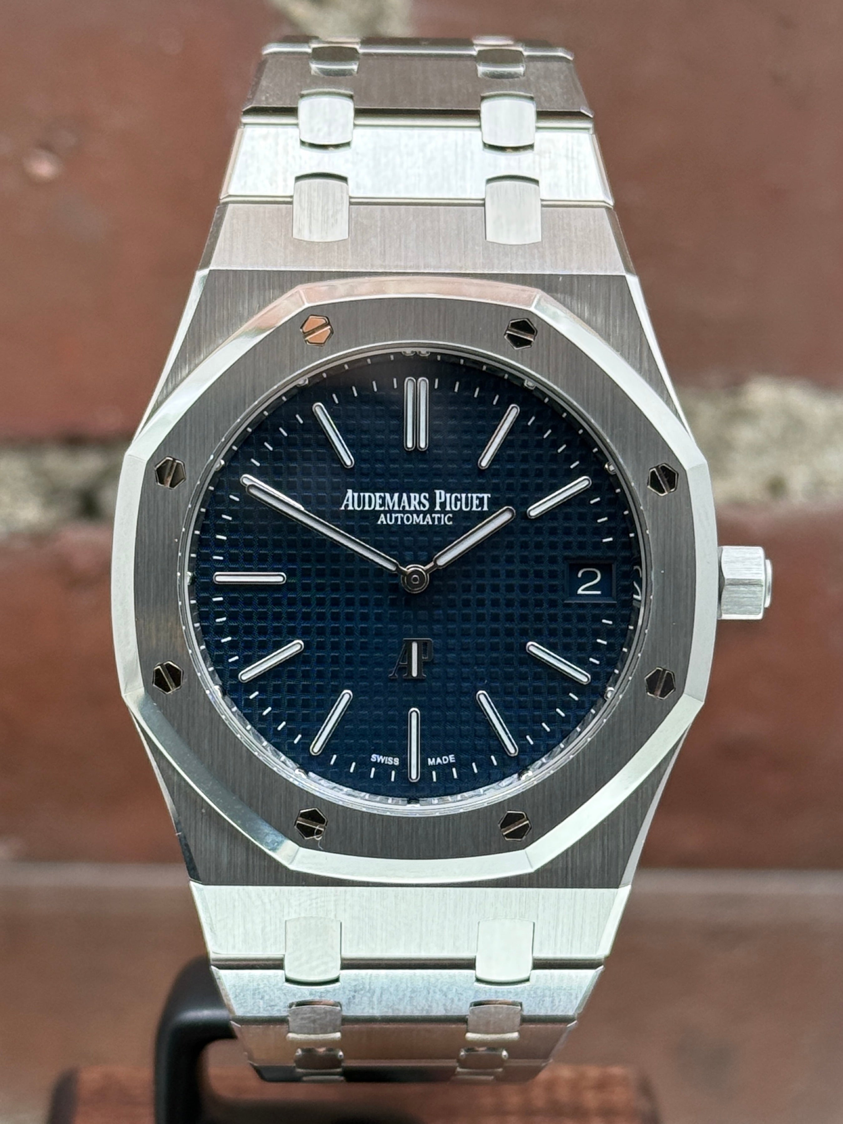 Mint Audemars Piguet Royal Oak  16202ST.OO.1240ST.02 | Steel Blue