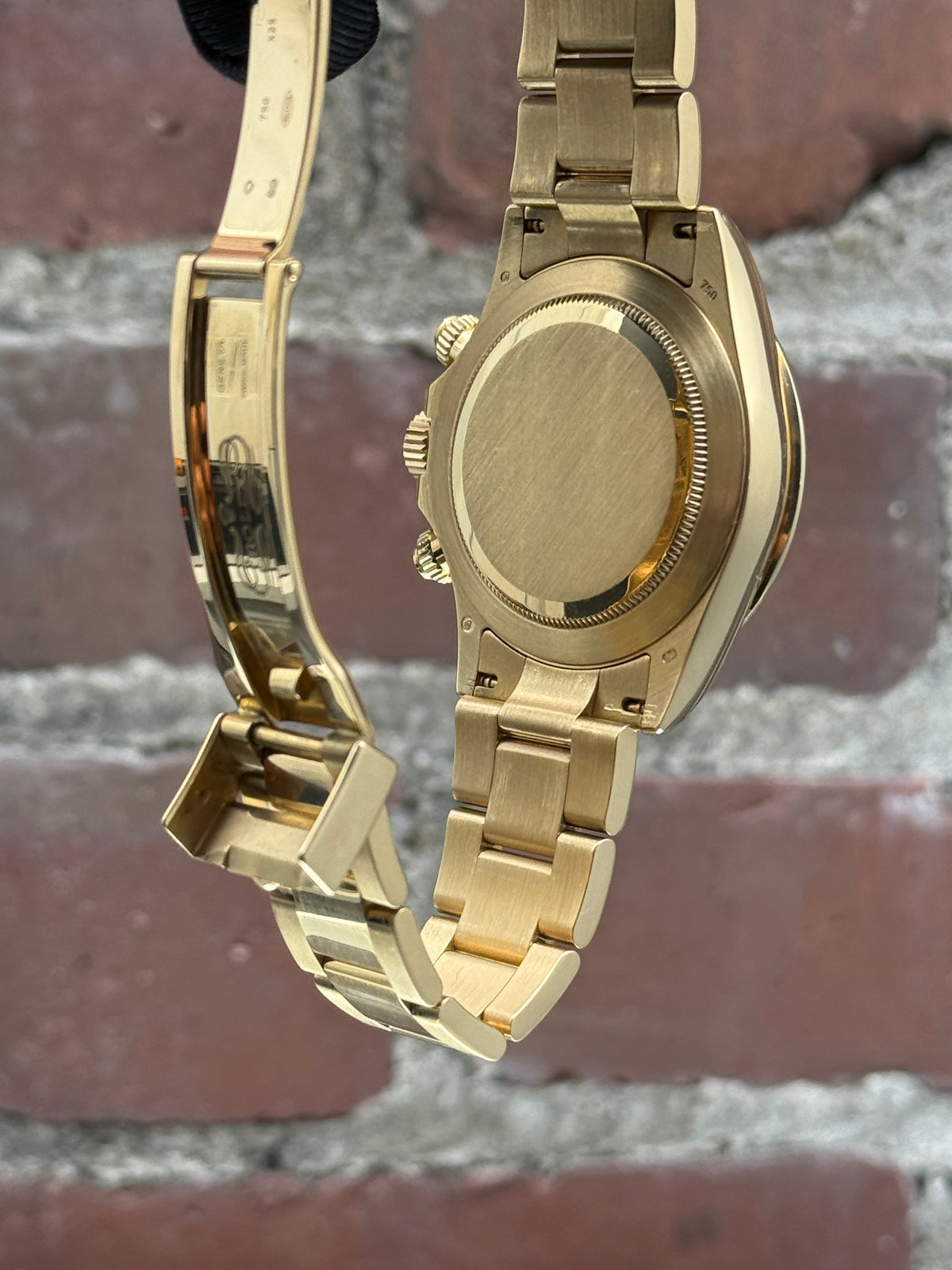 Pre-owned Rolex Daytona 116528 | Yellow gold White