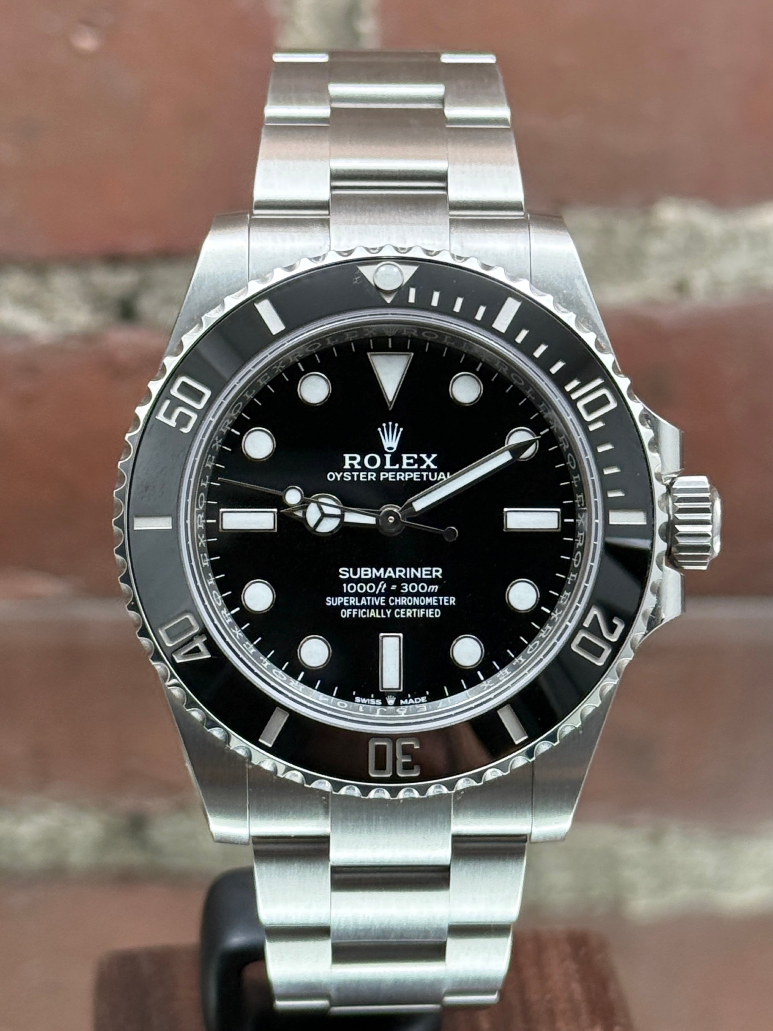 Pre-owned Rolex Submariner 124060 |  steel  black