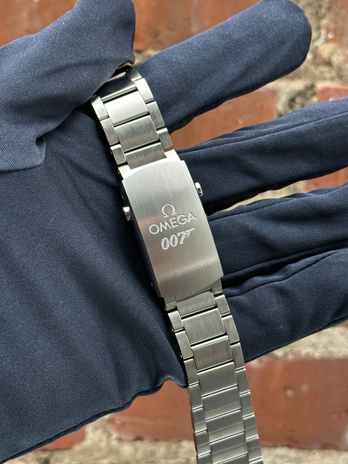 Mint Omega Seamaster 300 Limited Edition Spectre 233.32.41.21.01.001 | Steel Black
