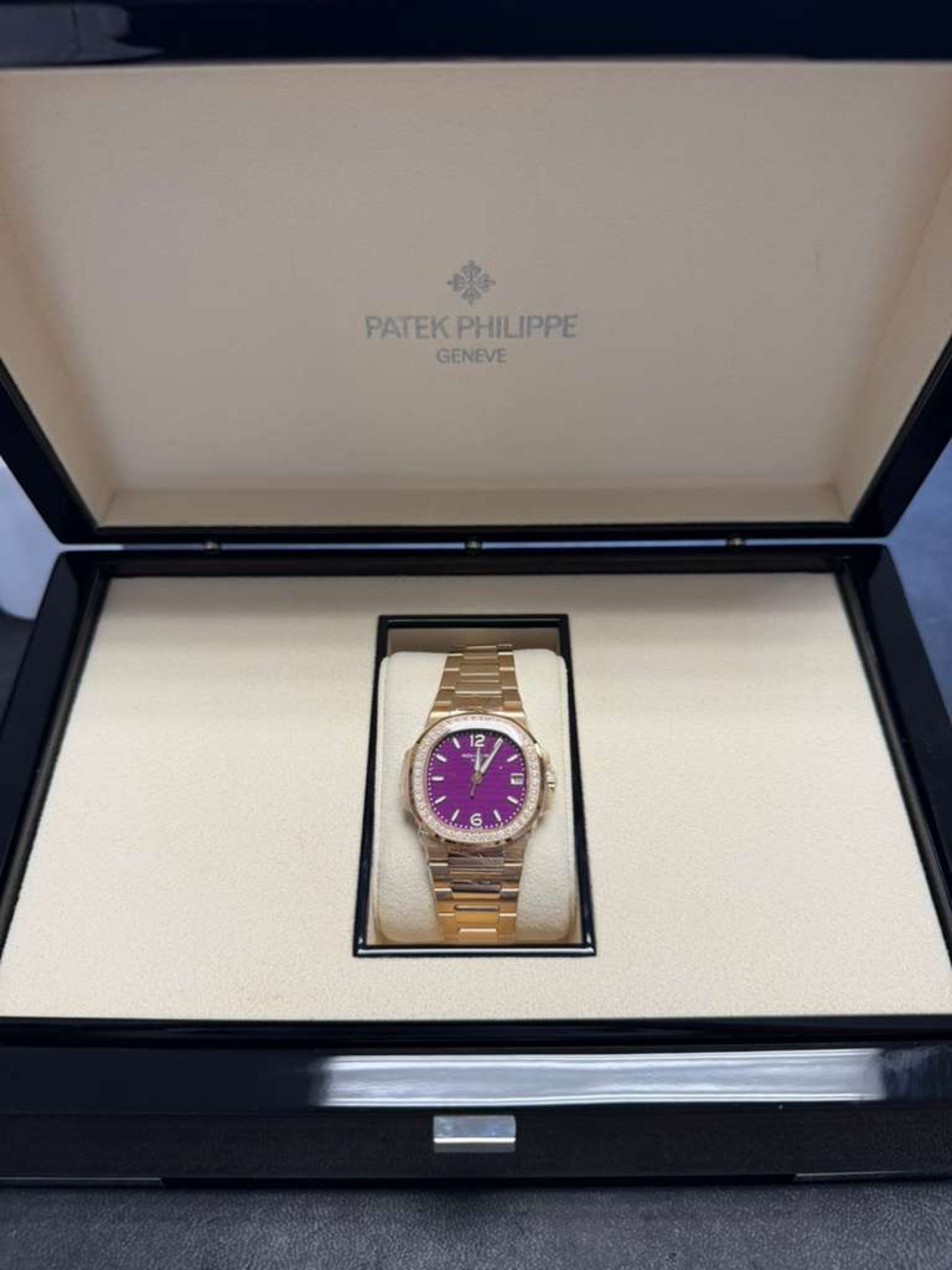 Patek Philippe Nautilus 32mm