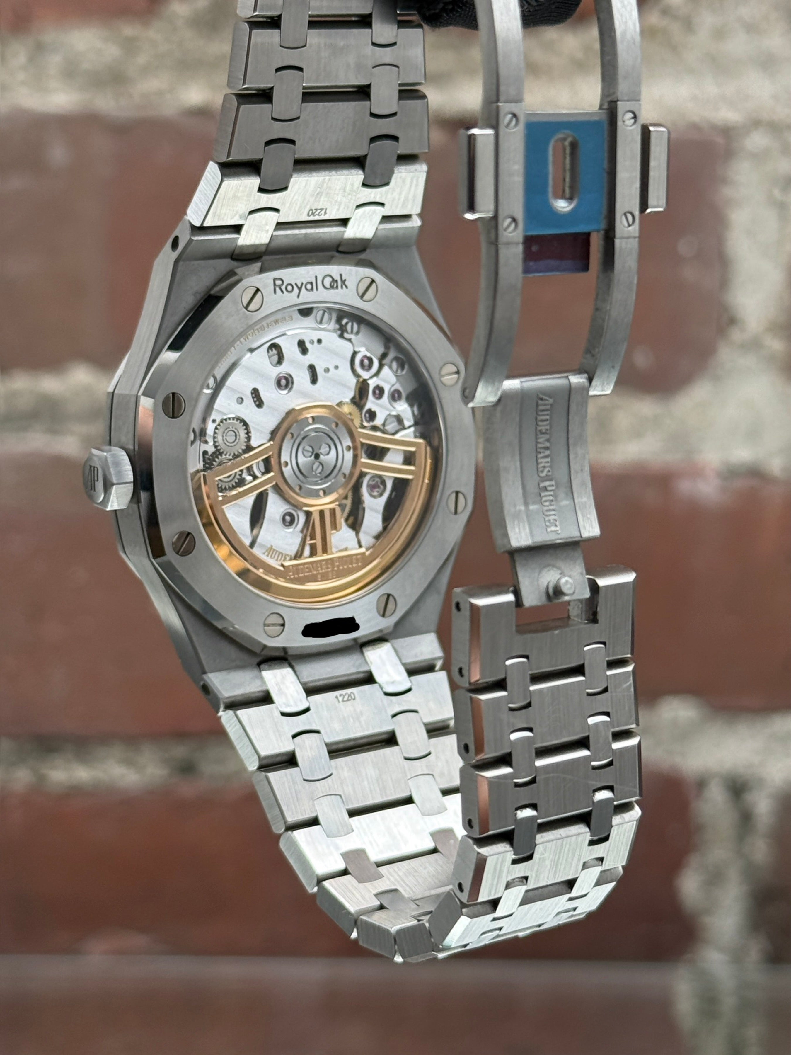 Pre-owned Audemars Piguet Royal Oak 15500ST.OO.1220ST.02 | steel grey
