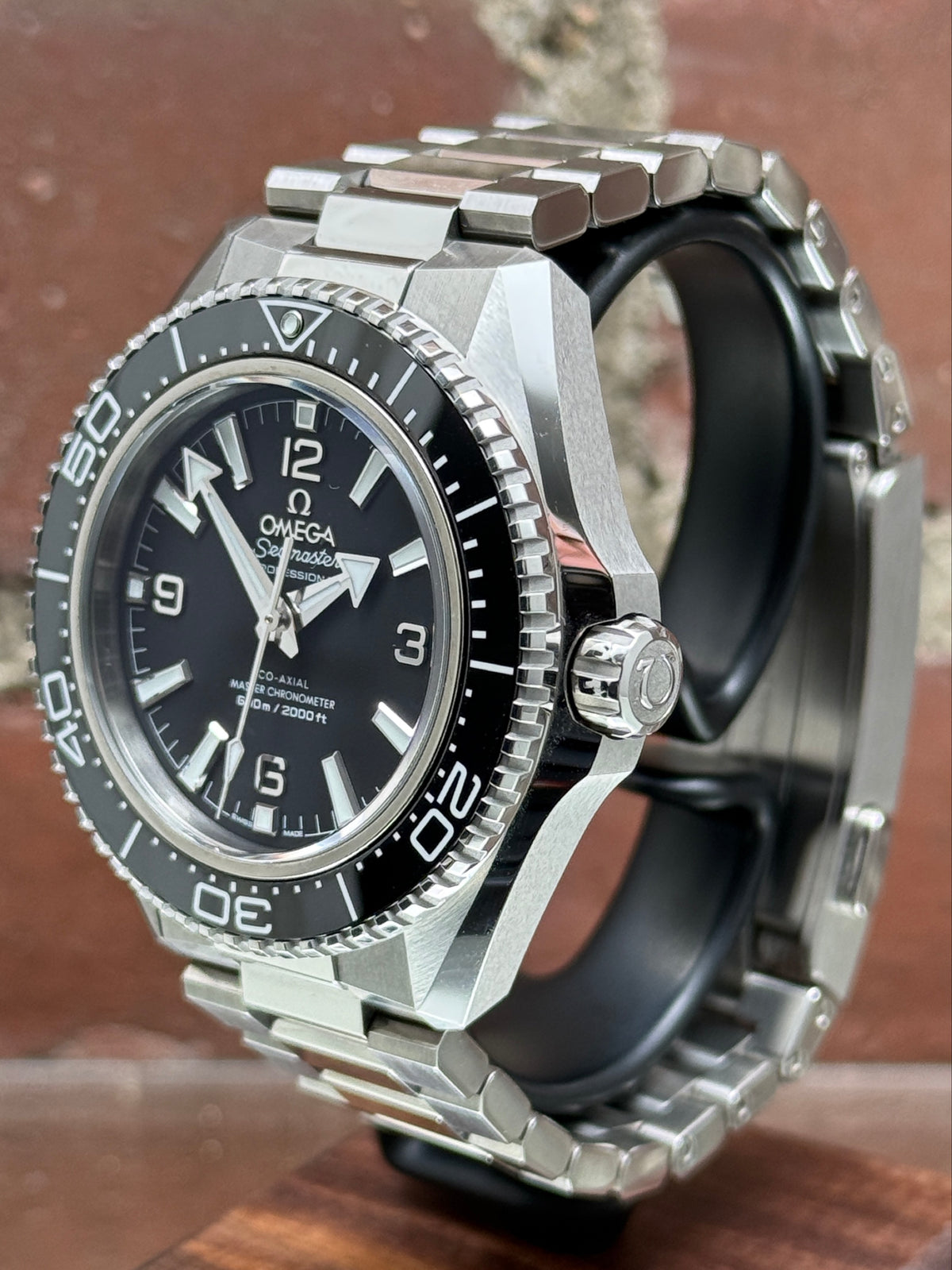 Pre-owned Omega Seamaster Planet Ocean 600m 217.30.42.21.01.001 | N/A N/A