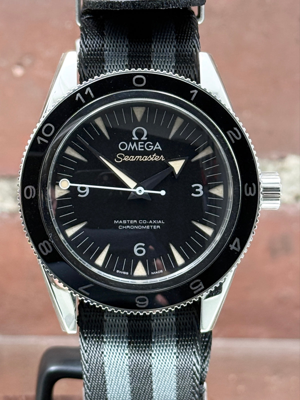 Mint Omega Seamaster 300 Limited Edition Spectre 233.32.41.21.01.001 | Steel Black