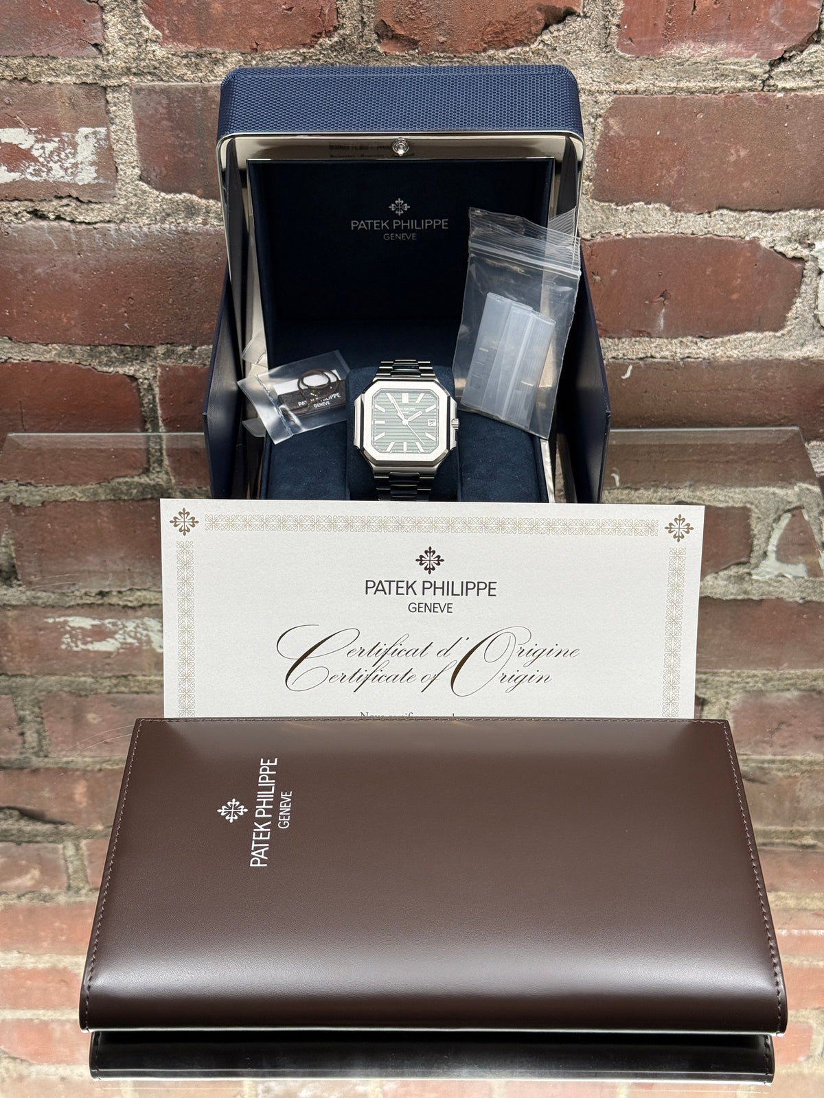 Mint Patek Philippe Cubitus 5821/1A-001 | Stainless Steel Green Dial