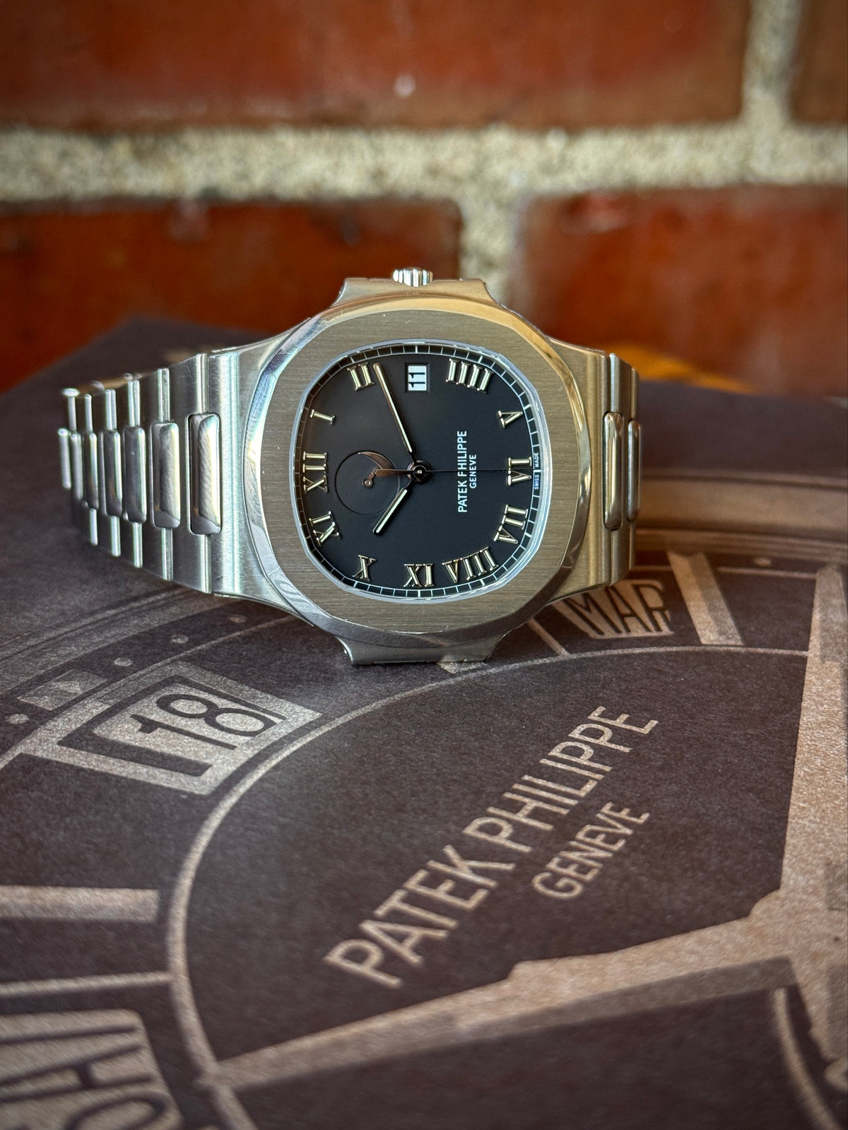 Pre-owned Patek Philippe Nautilus 3710/1A-001 | Steel Black