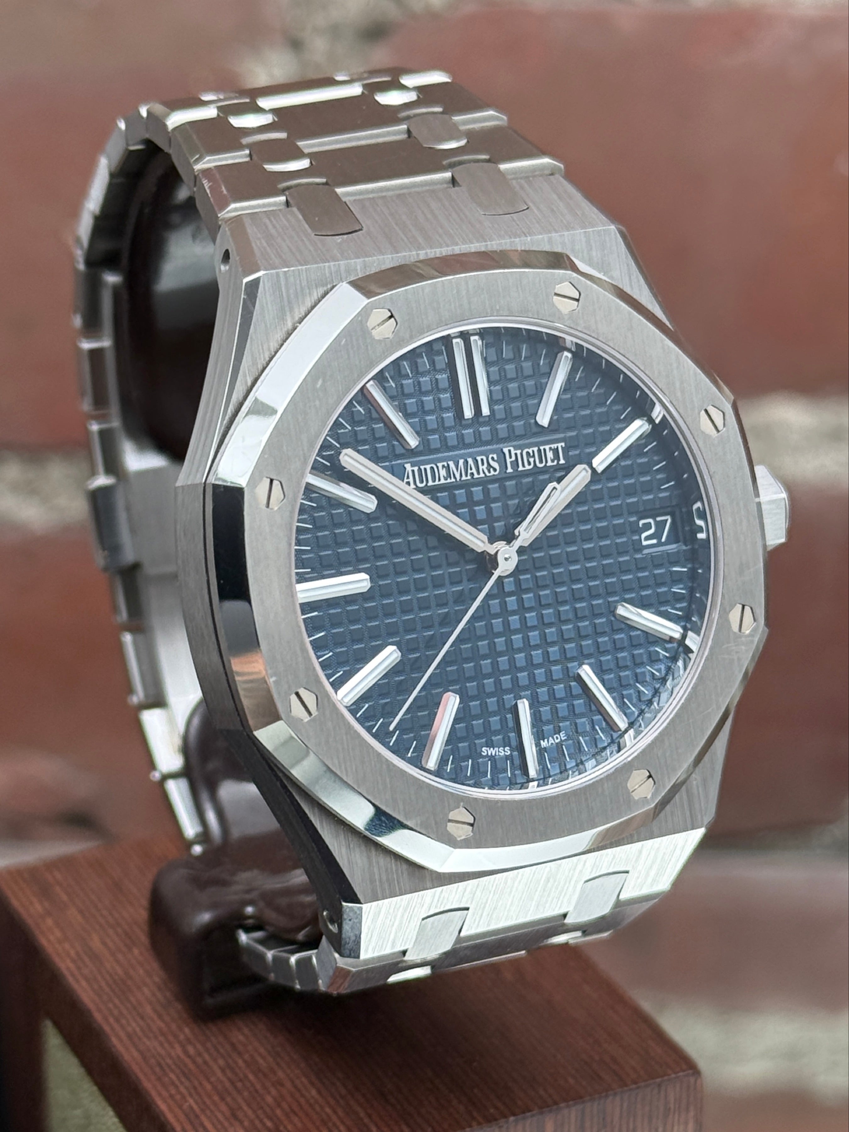 Pre-owned Audemars Piguet Royal Oak Selfwinding Blue Dial 41mm 15510ST.OO.1320ST.01 | Steel Blue