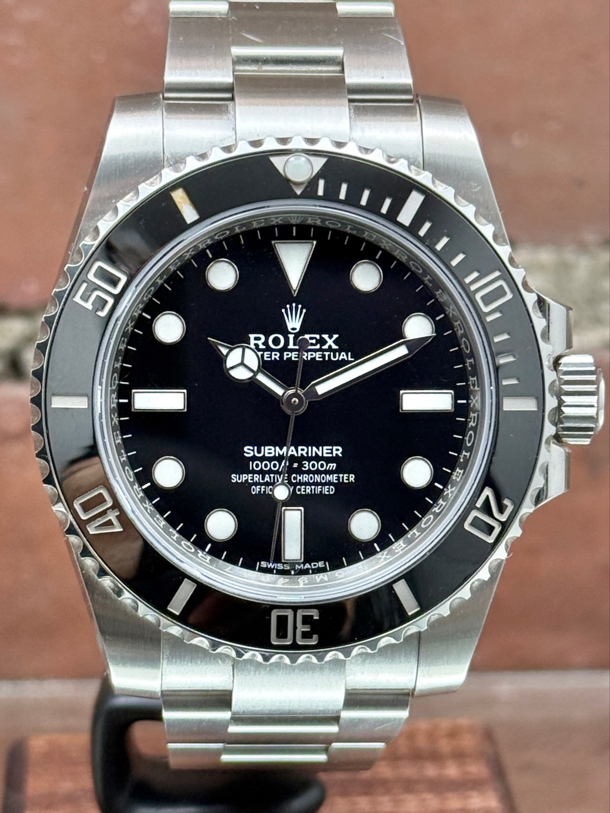 Pre-owned Rolex Submariner 114060 | Steel Black