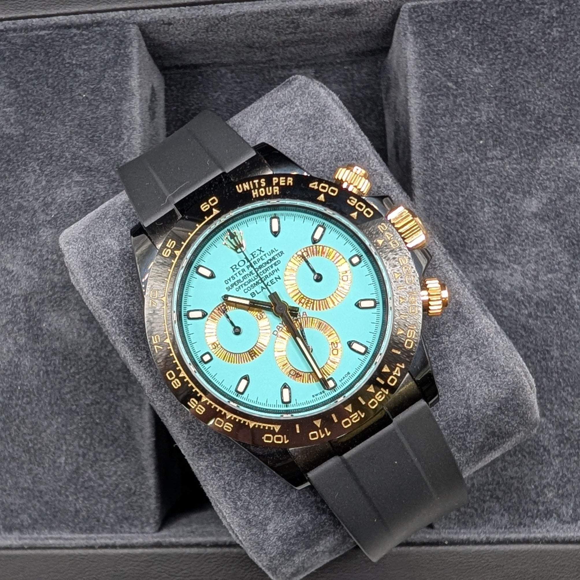 Rolex "Blaken" Daytona, Tiffany Blue Dial, Yellow Gold Black, (Ref. 116503)