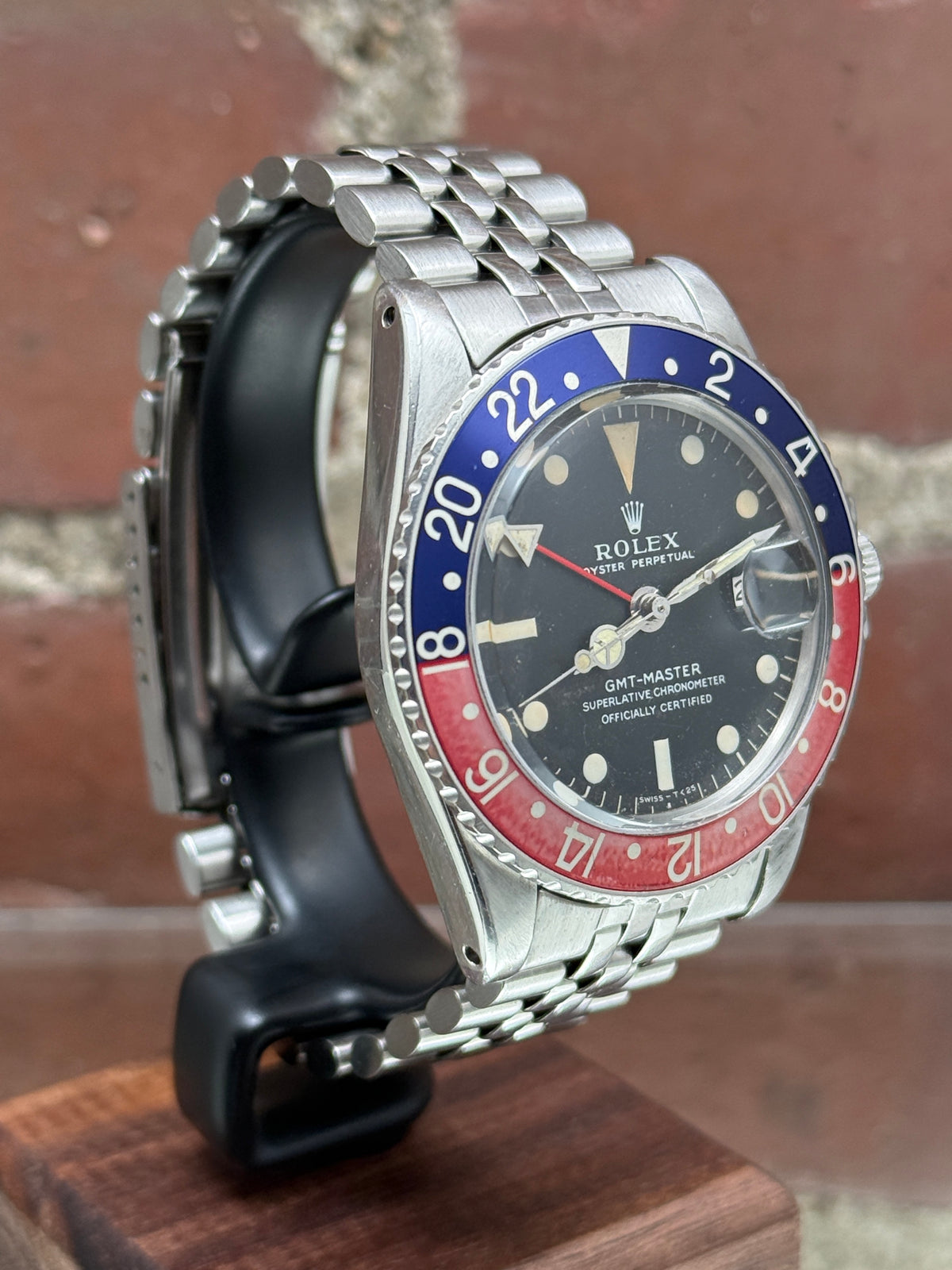 Pre-owned Rolex GMT-Master "Pepsi" 1675  | Steel Black