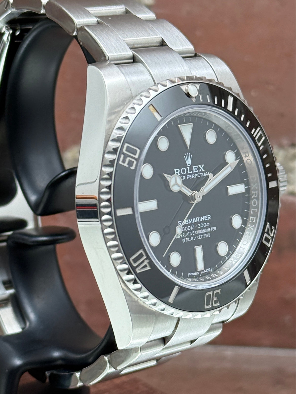 Pre-owned Rolex Submariner 114060 | Steel Black