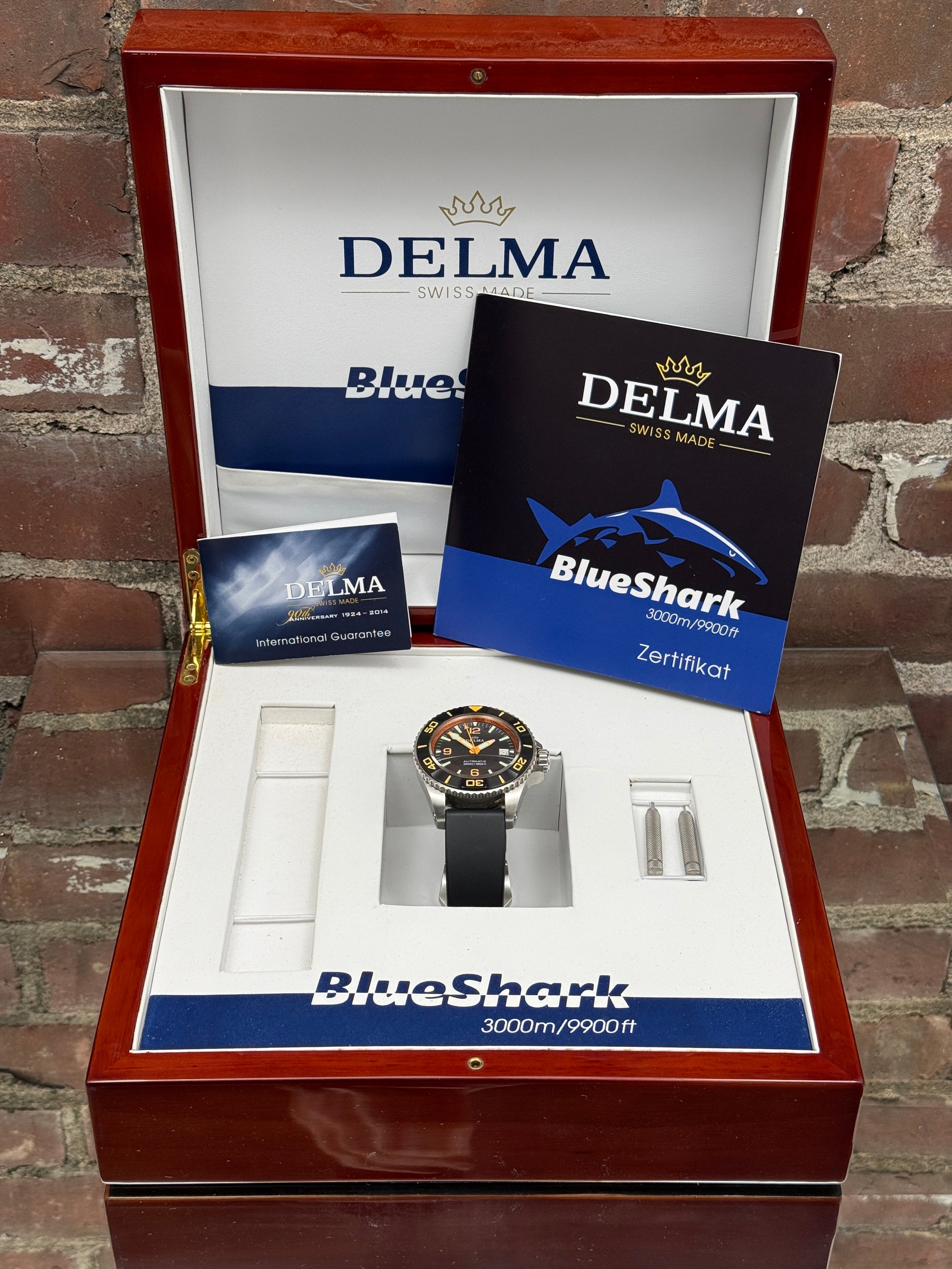 Delma Blue Shark III