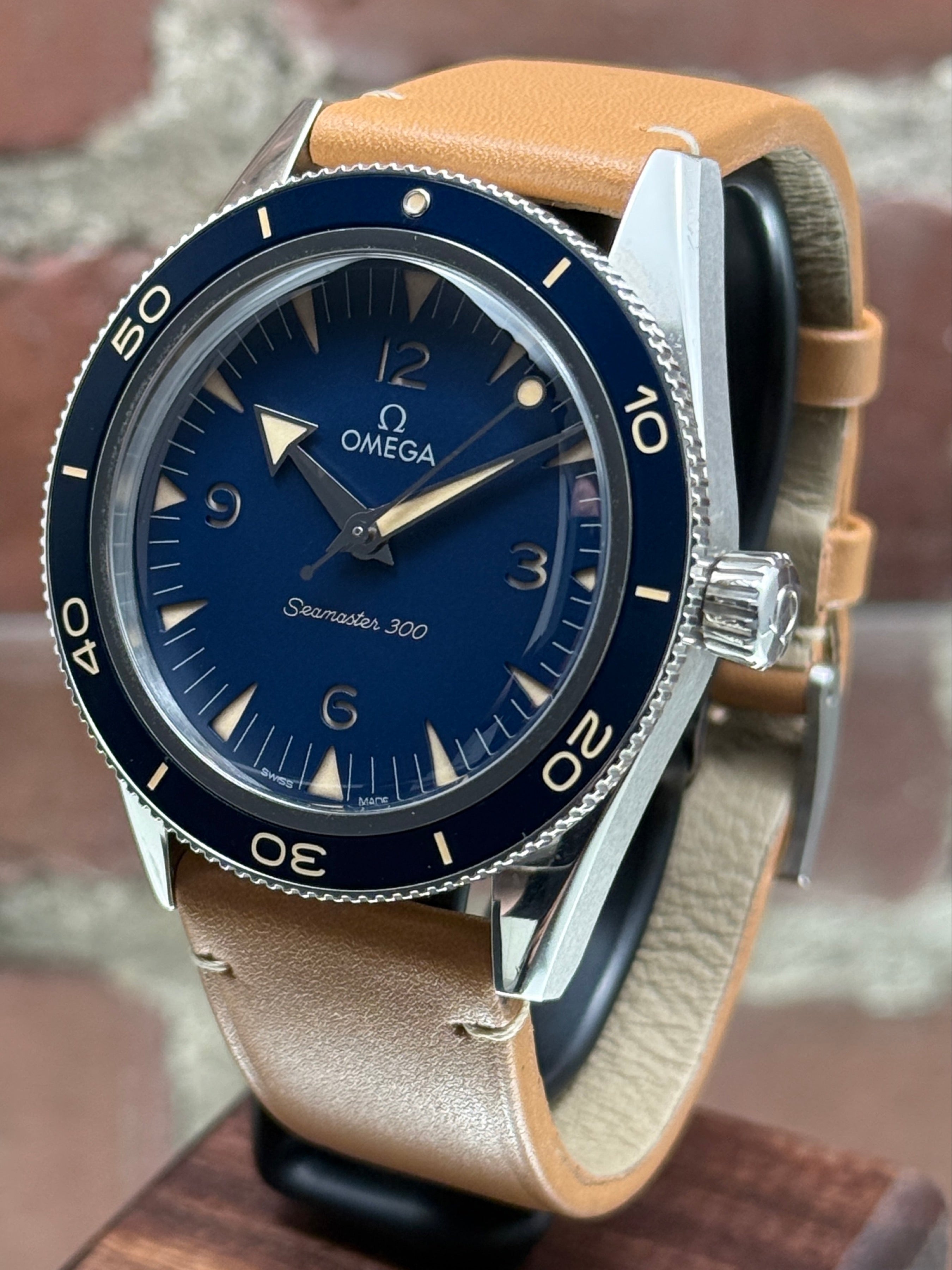 Pre-owned Omega Seamaster 300 Co-Axial Master Chronometer 234.32.41.21.03.001 | steel blue