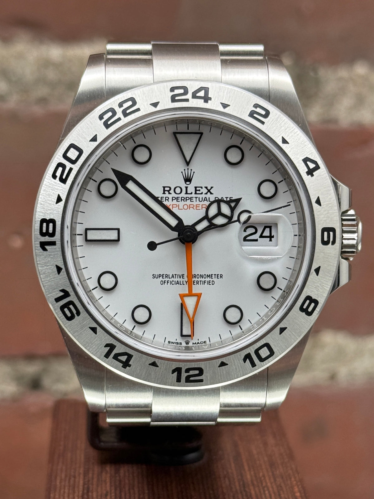 Pre-owned Rolex Explorer II 226570 | Steel White