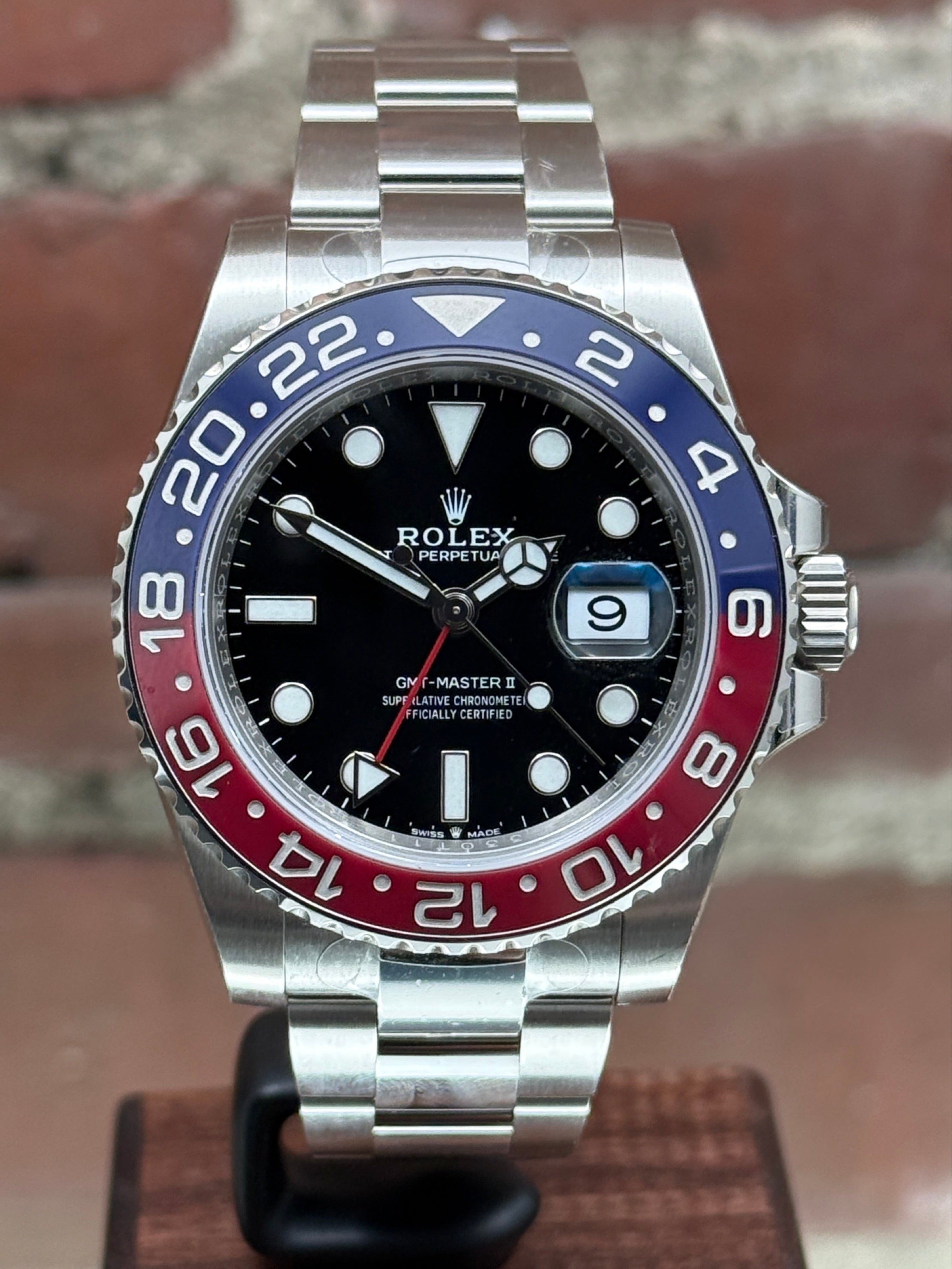 Pre-owned Rolex GMT-Master II 126710BLRO | Steel Black