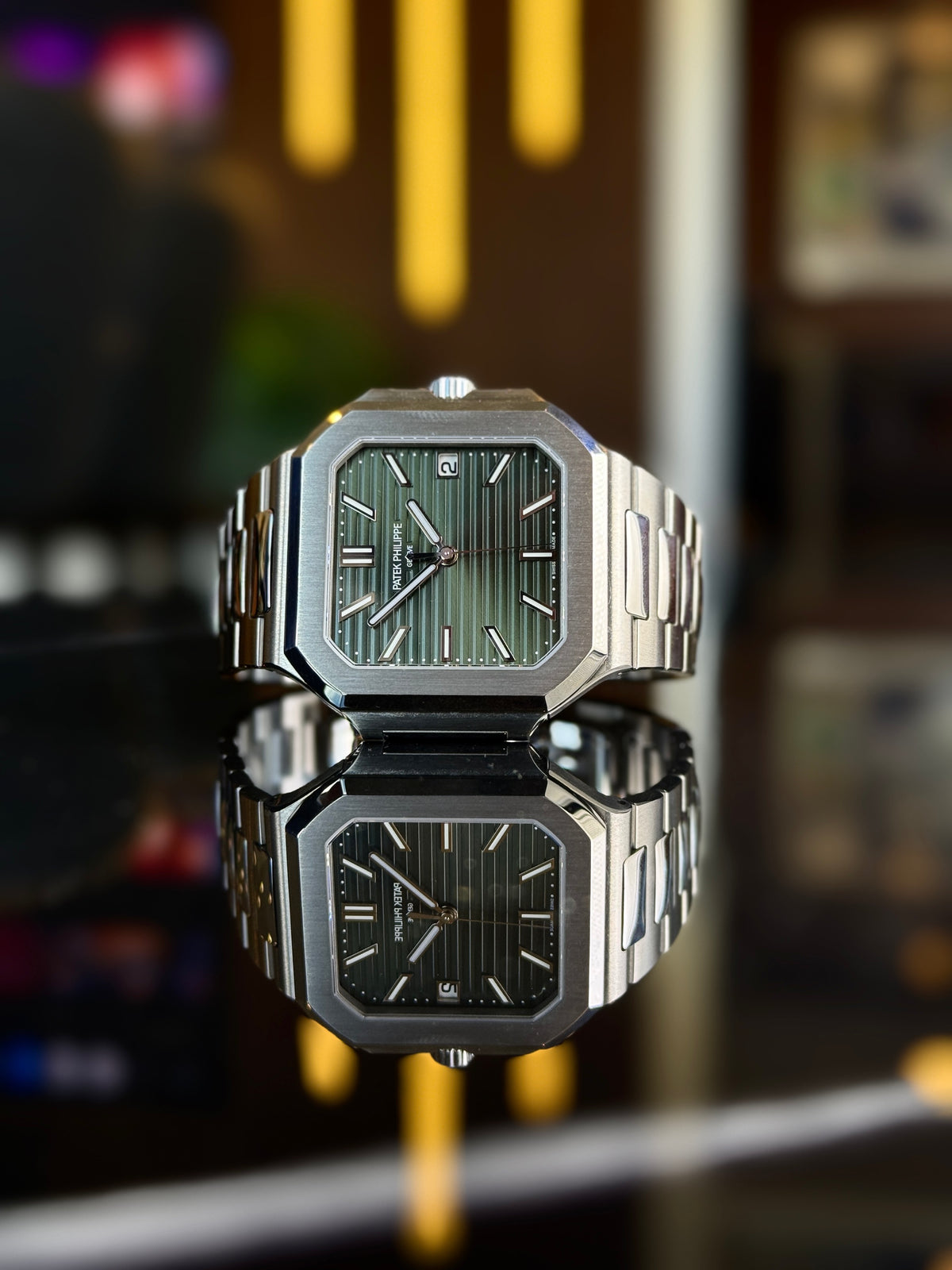 Mint Patek Philippe Cubitus 5821/1A-001 | Stainless Steel Green Dial