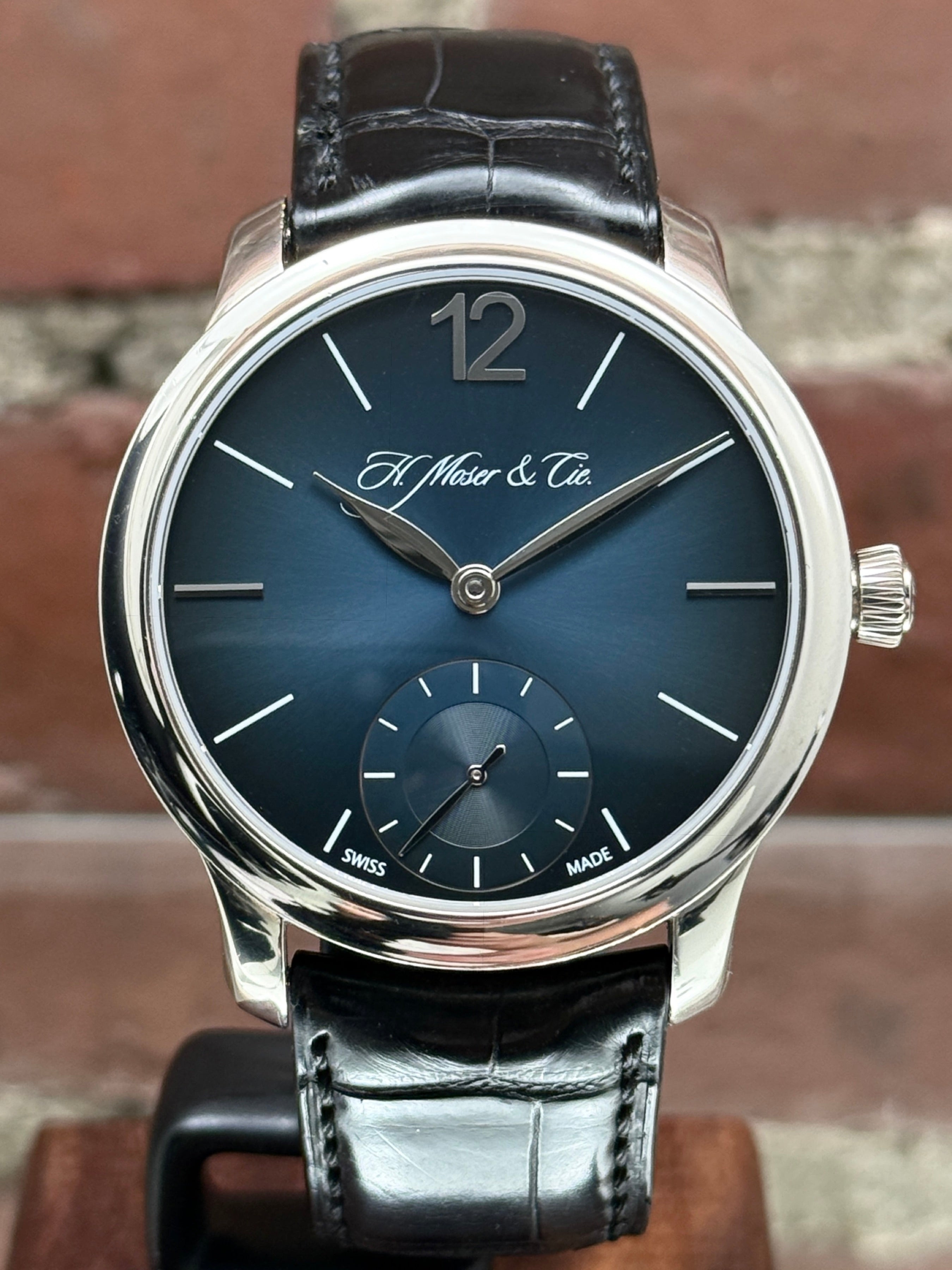 MINT H.Moser & Cie Mayu 321503024 | palladium blue  fume