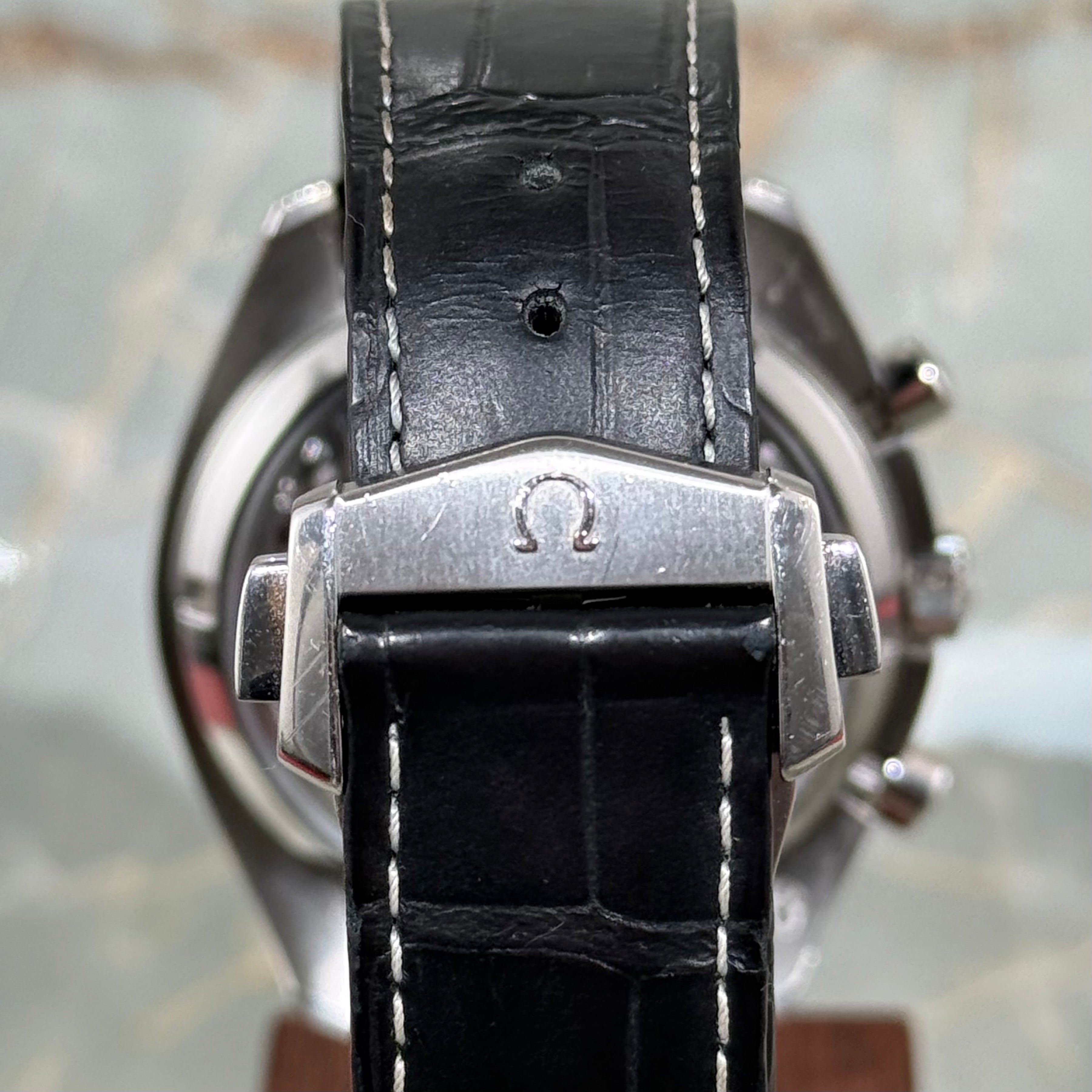 Omega Speedmaster Racing