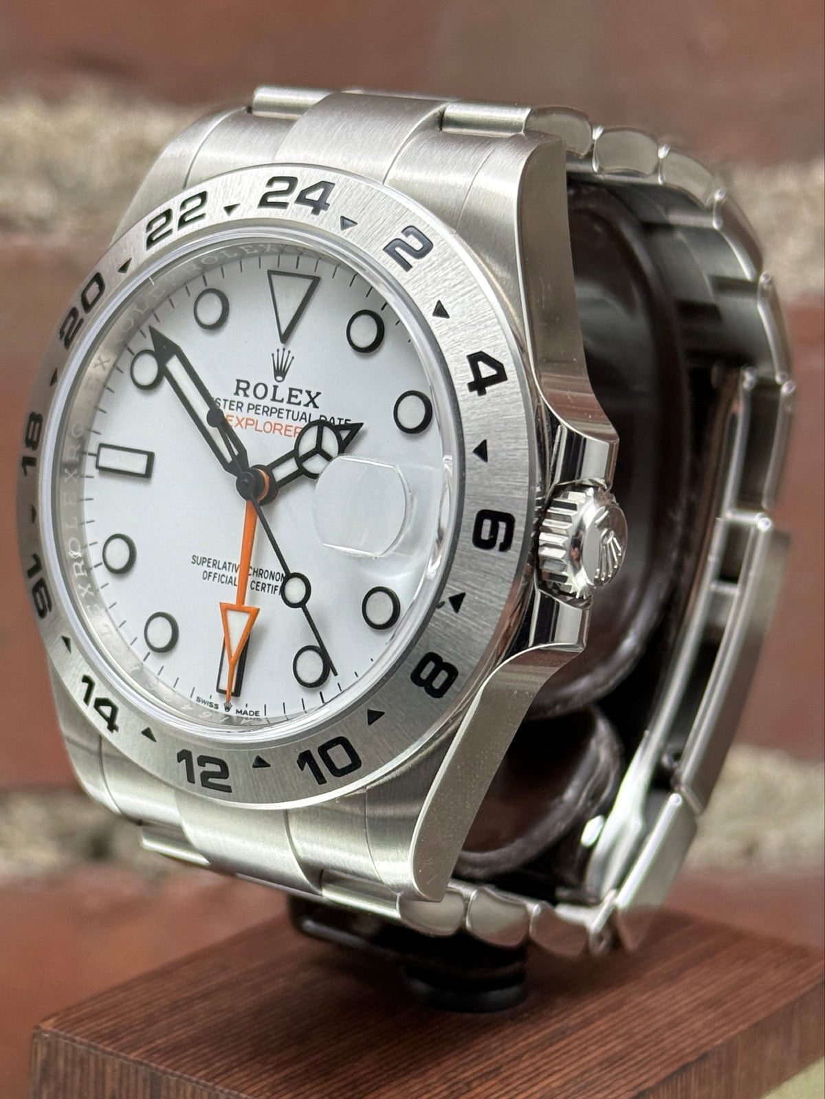 Pre-owned Rolex Explorer II 226570 | Steel White