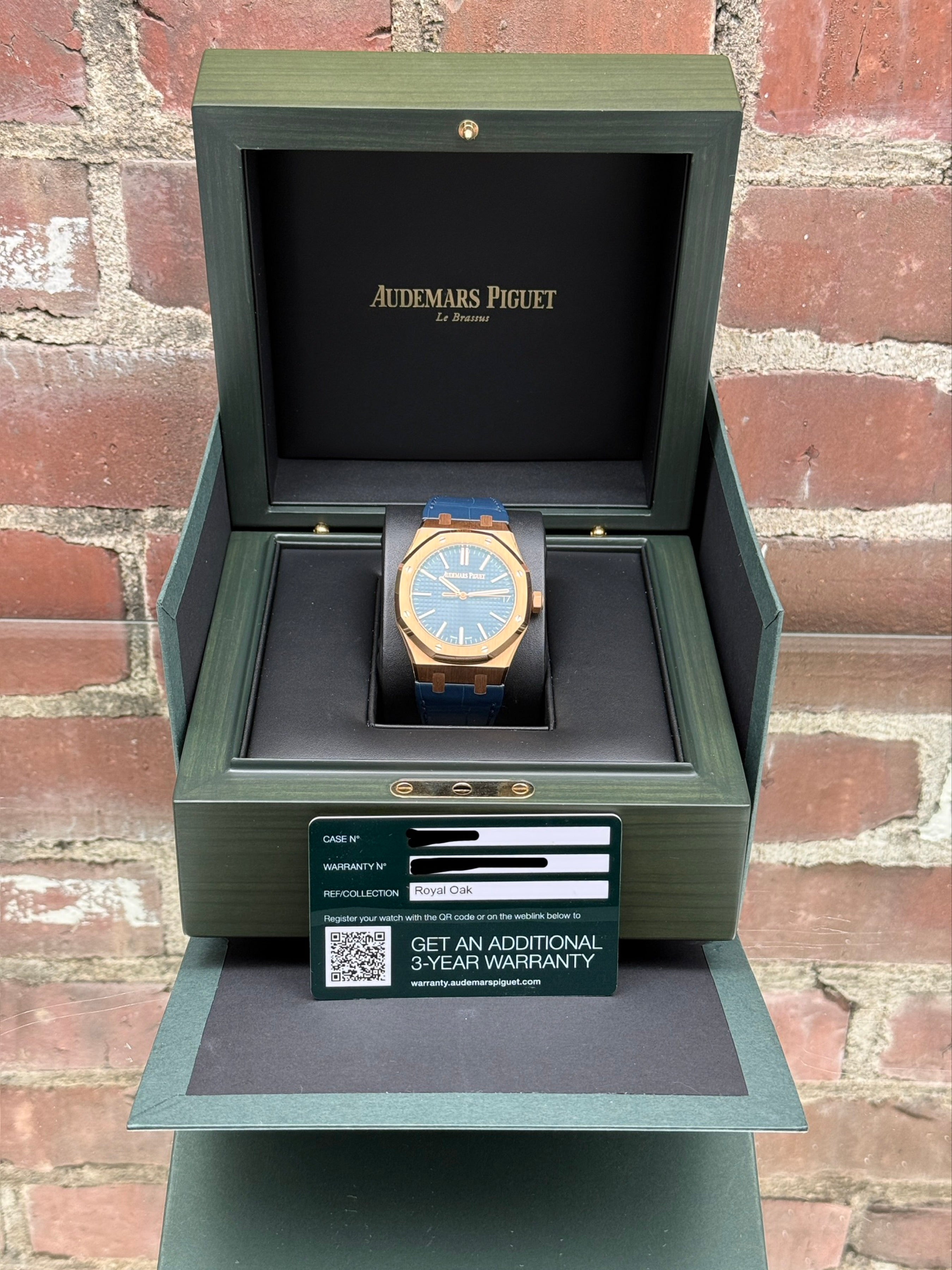 Brand new Audemars Piguet Royal Oak Selfwinding 15510OR.OO.D315CR.02 | pink gold blue