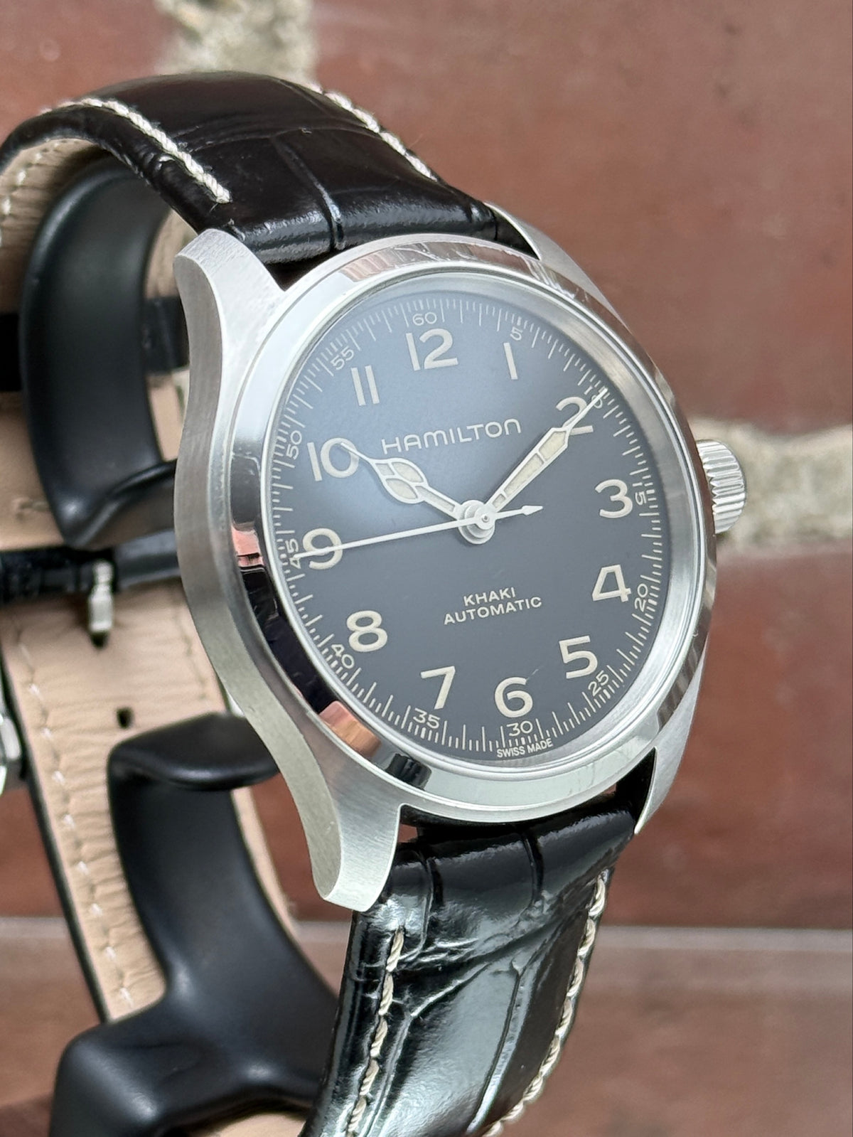Pre-owned Hamilton Khaki Field Murph 38mm H70405730 | Steel Black