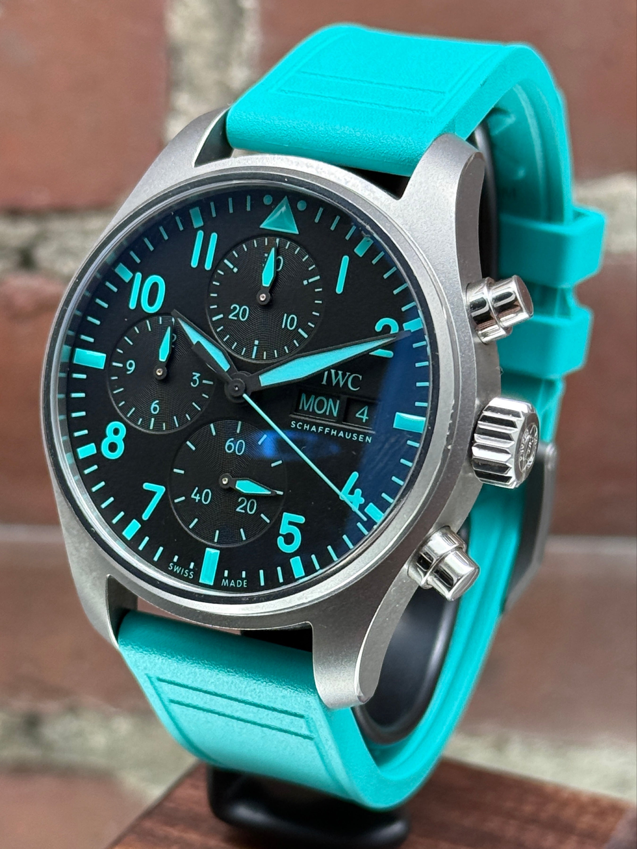Pre-owned IWC Pilot Chronograph IW388108 | titanium black