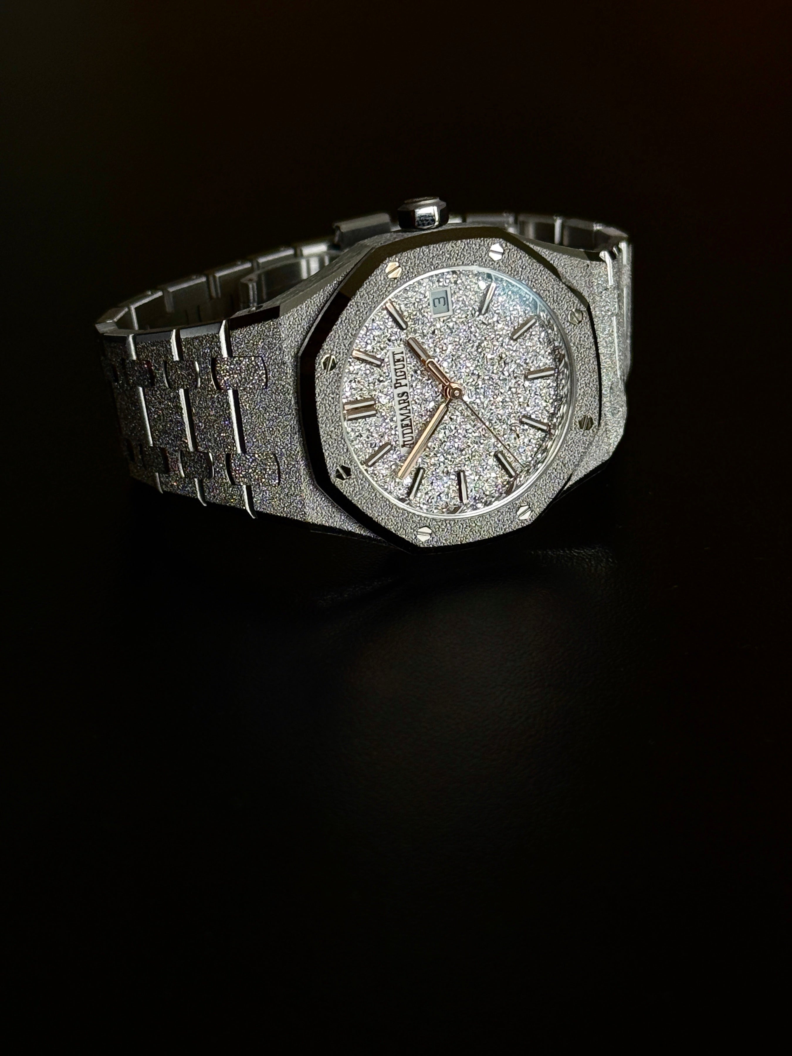 Brand new Audemars Piguet Royal Oak Lady Frosted Quartz 77450BC.GG.1361BC.01 | White gold Rhodium-plated