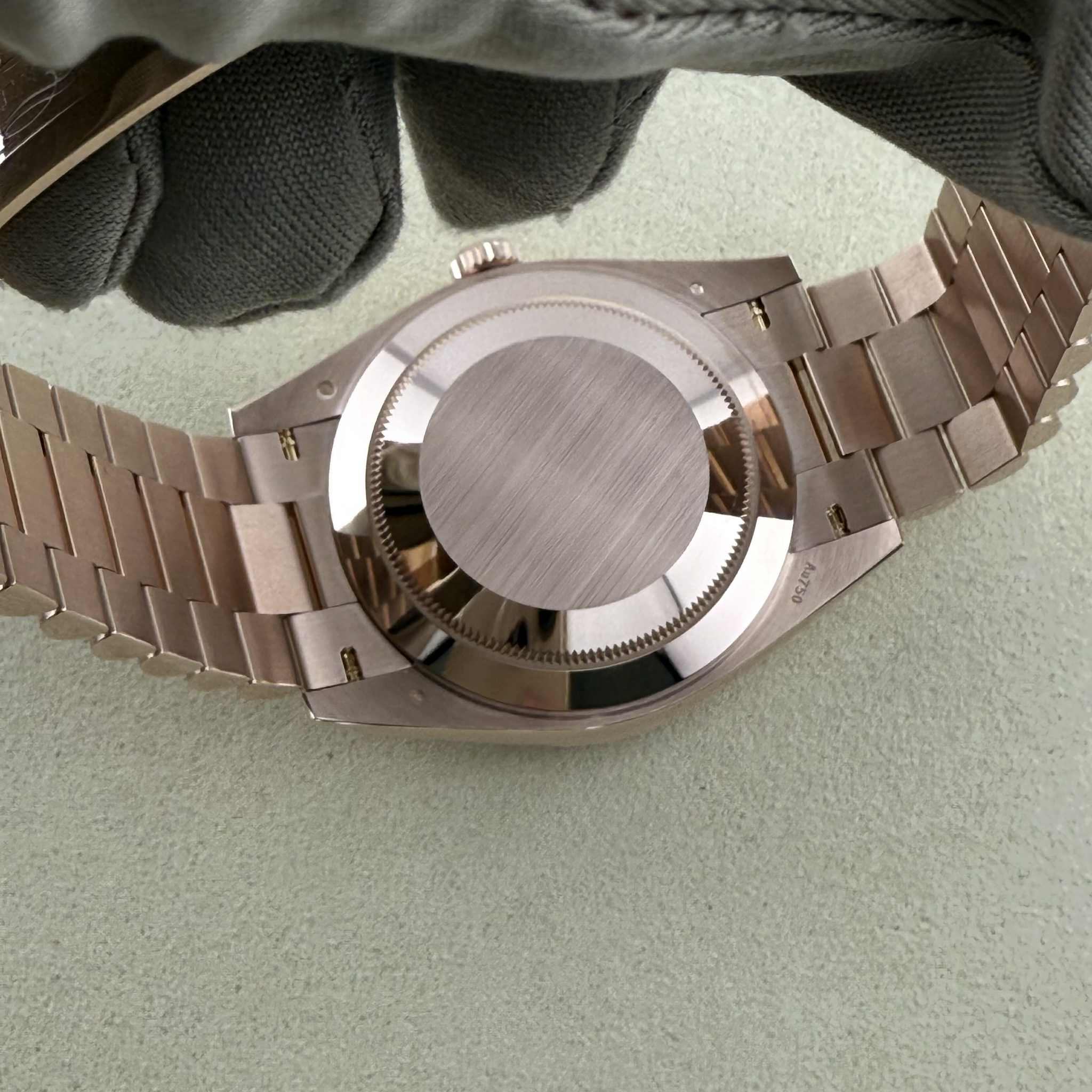 Rolex Day-Date 40 Olive Green Roman Dial 228235