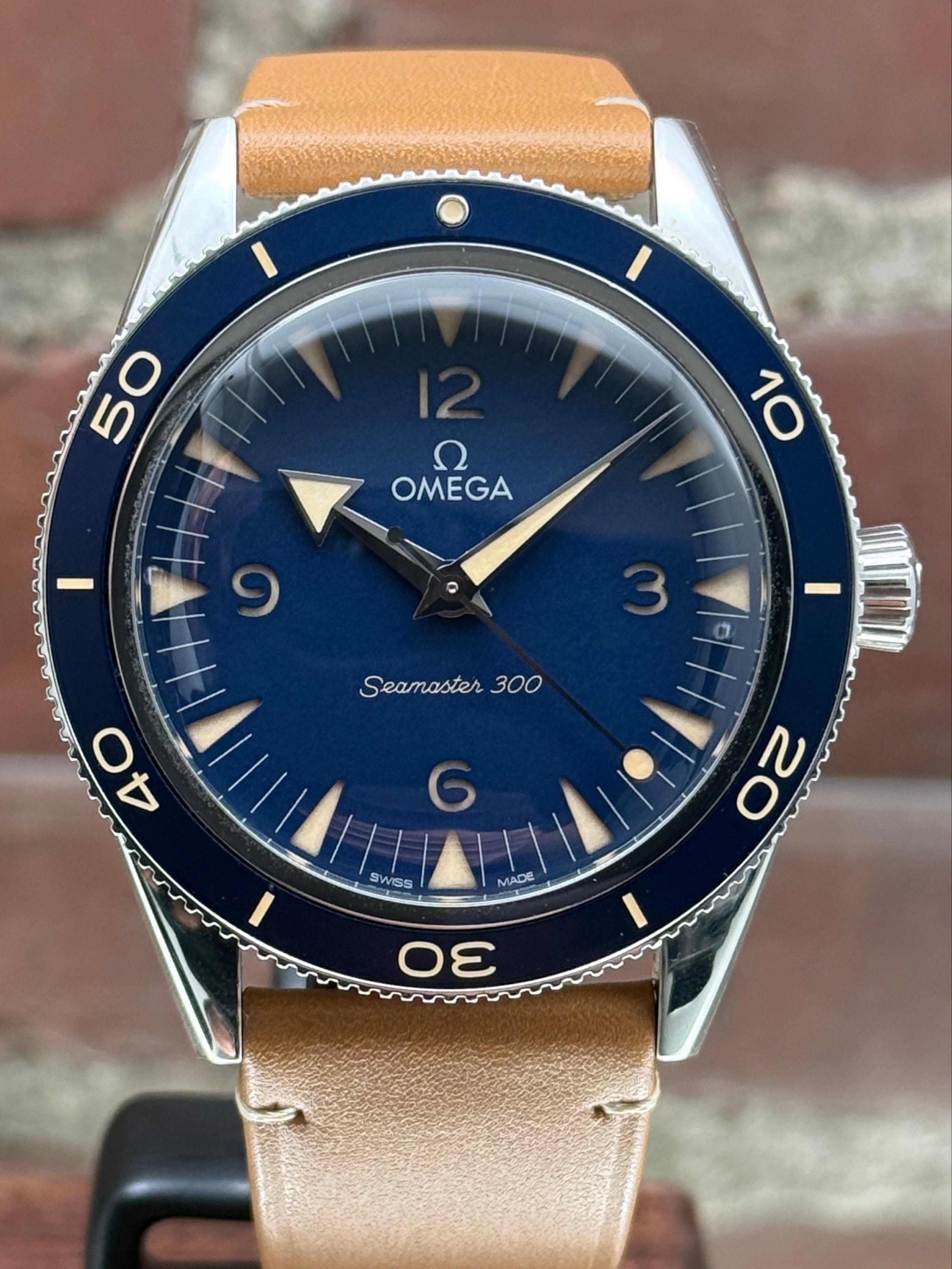 Pre-owned Omega Seamaster 300 Co-Axial Master Chronometer 234.32.41.21.03.001 | steel blue